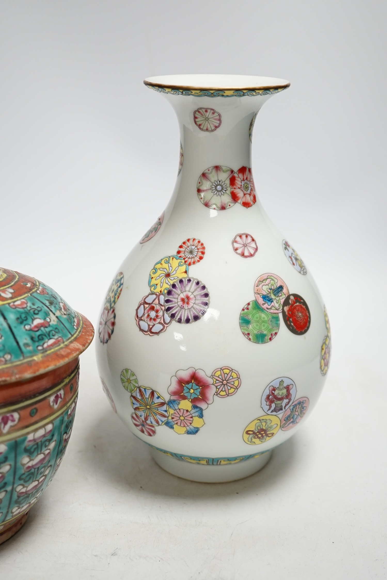 A 19th century Chinese jar and cover together with a famille rose vase, 24cm - Image 3 of 7