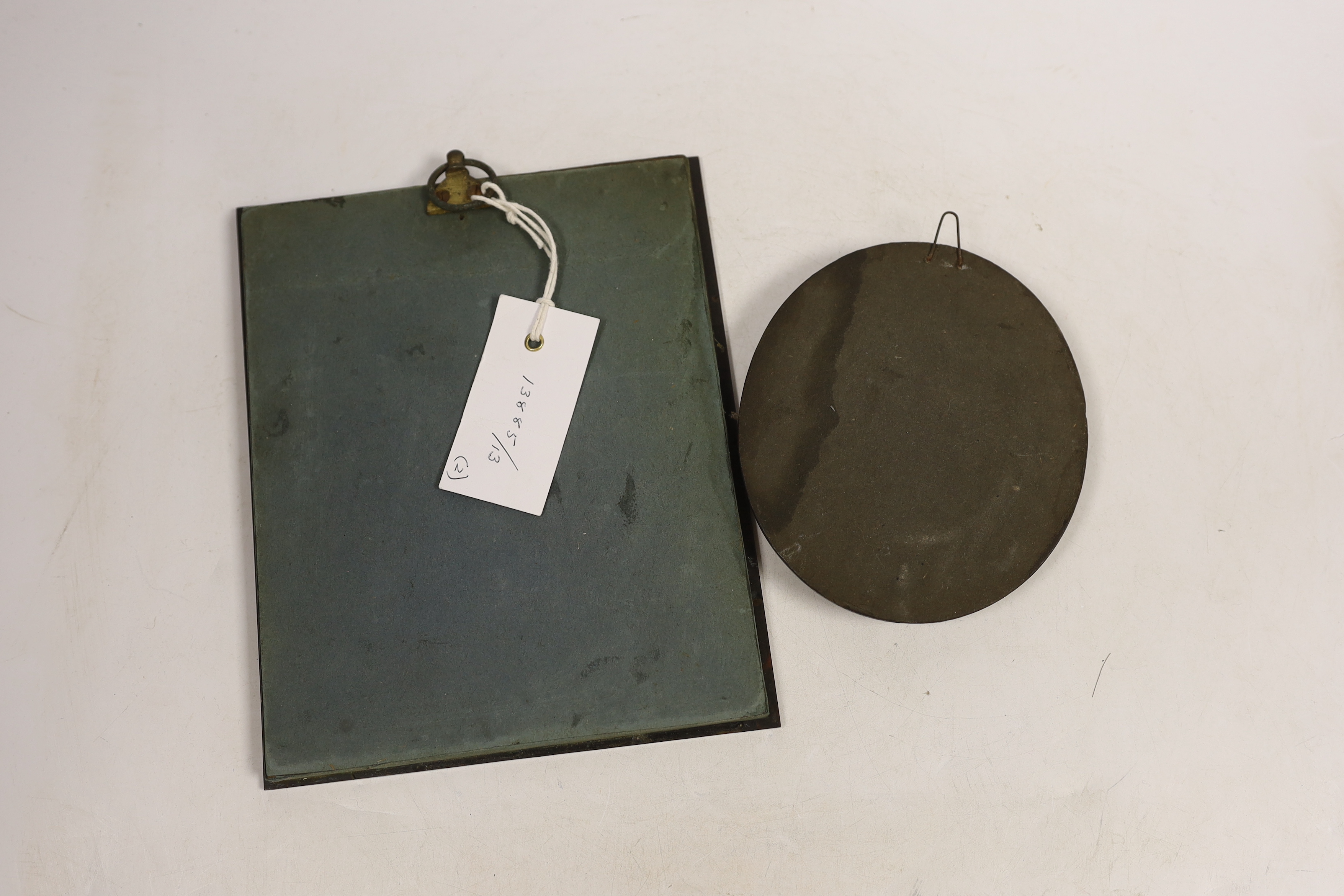 An oval porcelain plaque of mother and child in an ornate frame and a smaller circular porcelain - Image 4 of 4