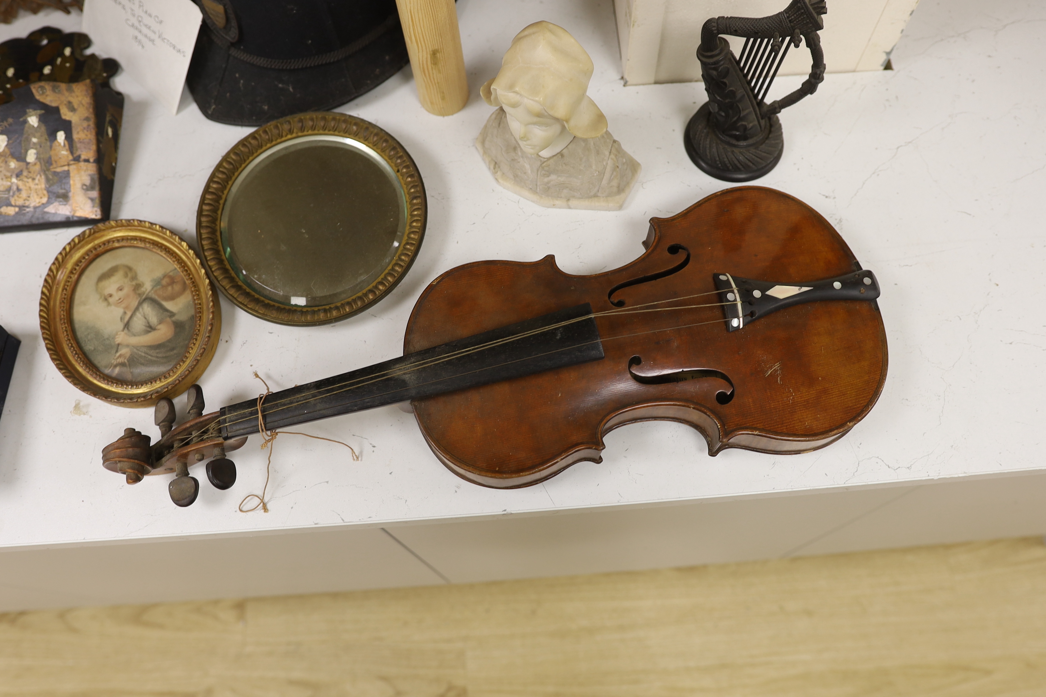 Mixed collectables - An early 20th century violin, interior label reads ‘Nicolaus Amatus fecit in - Image 7 of 7