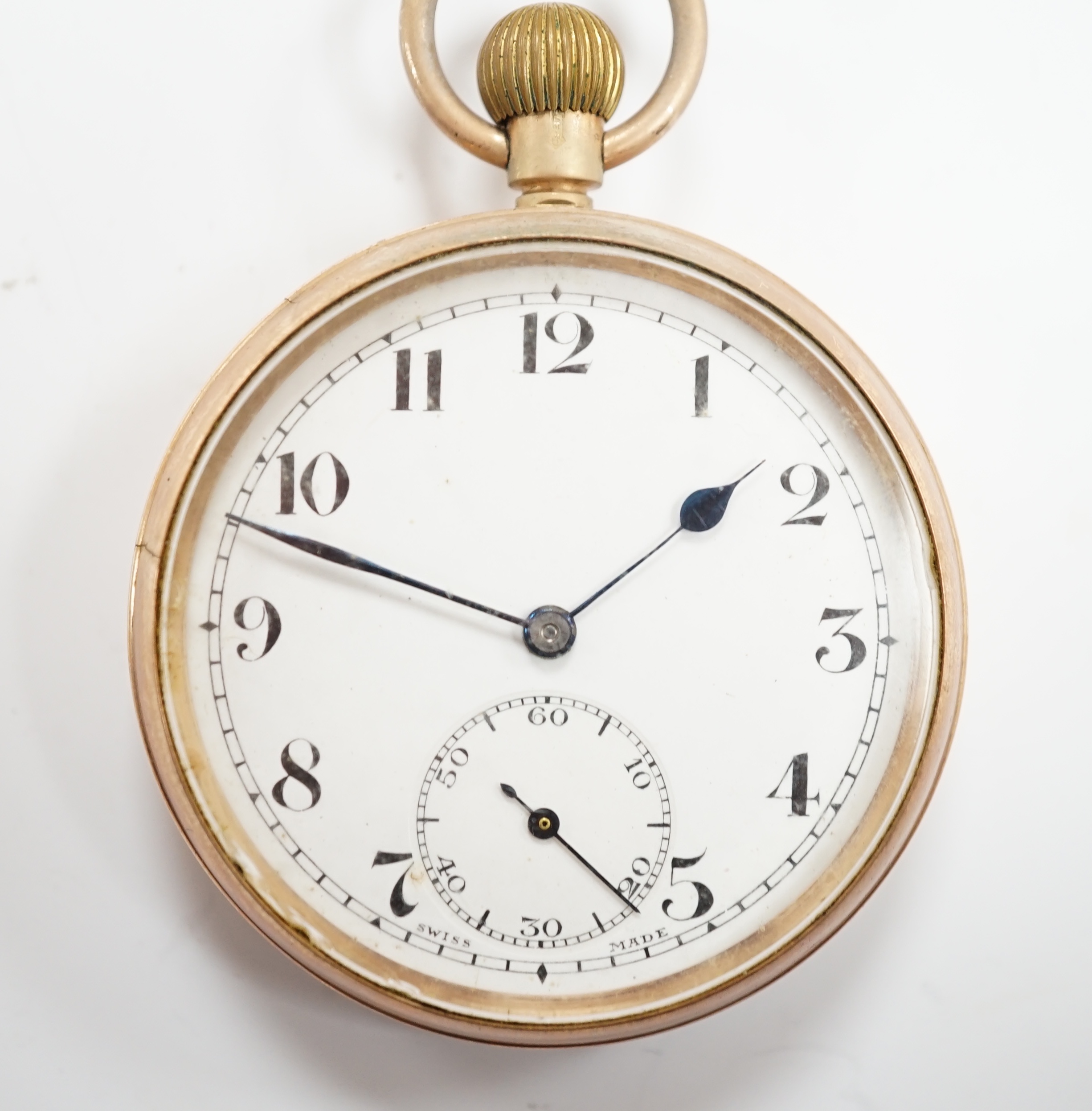 A George V 9ct gold open face keyless pocket watch, with Roman dial and subsidiary seconds, case