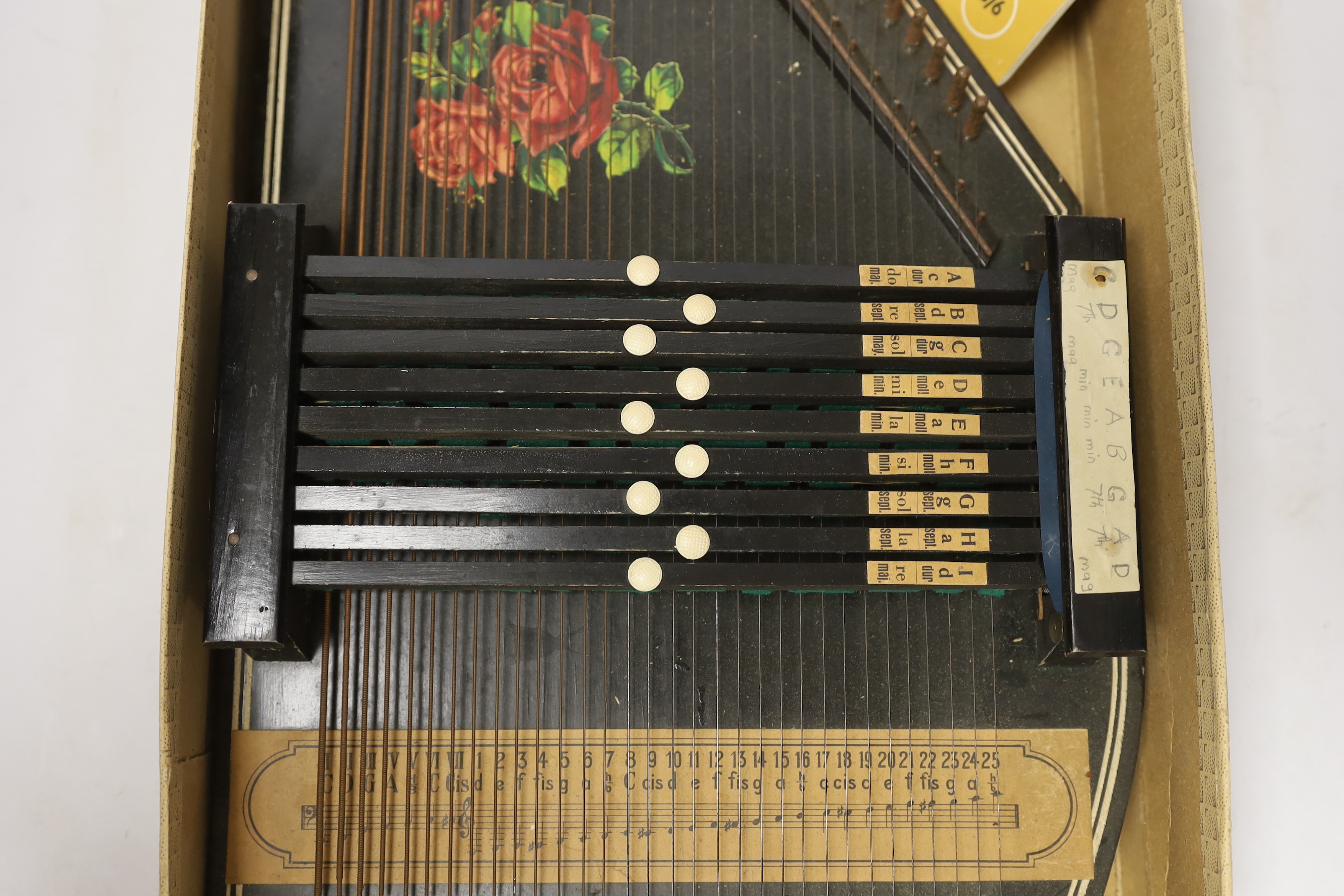 An autoharp in original box with booklet - Image 3 of 5