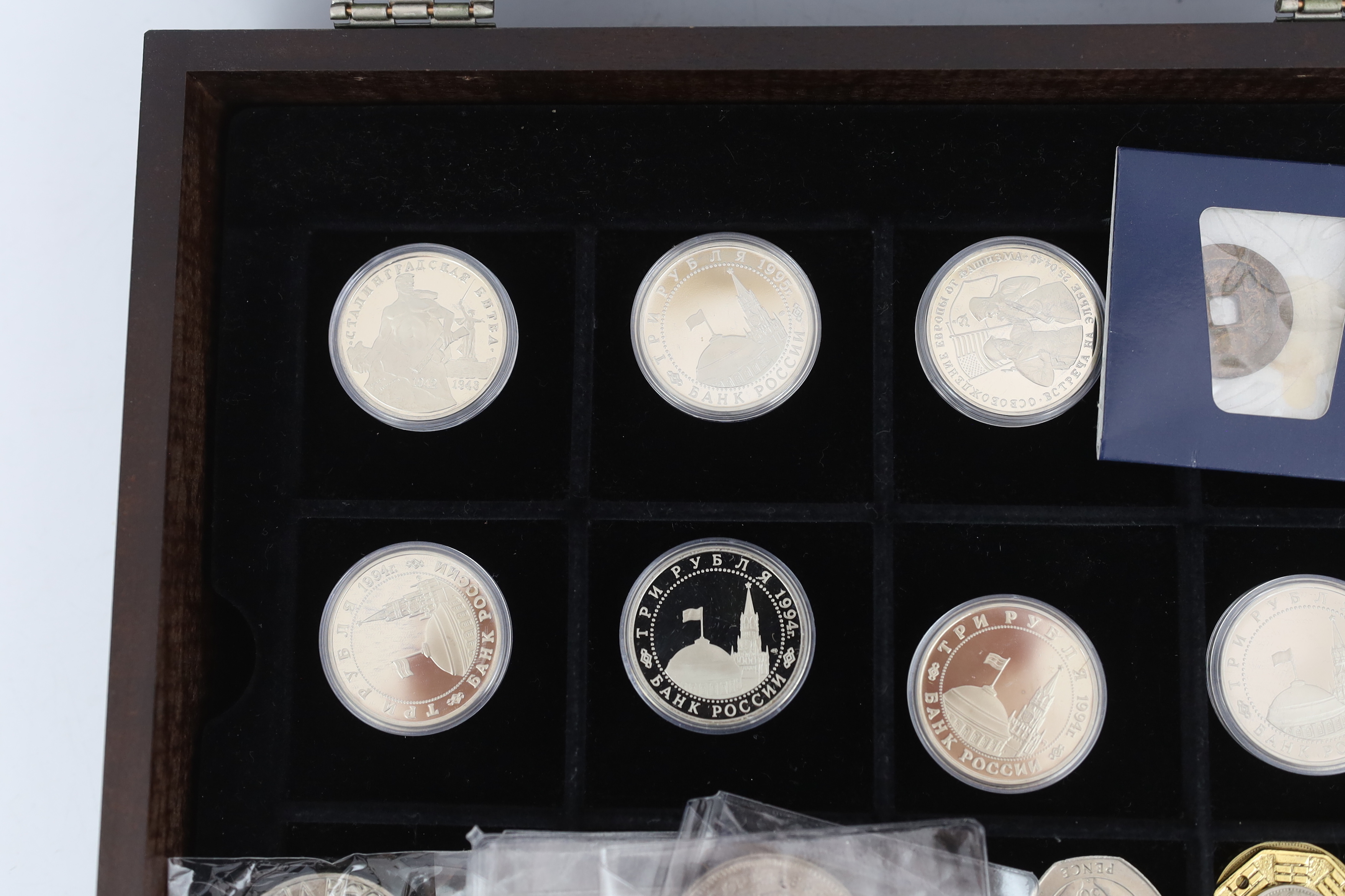 Russian Federation, A collection of 20 proof three rouble coins, 1994 and 1995 and QEII British - Image 3 of 4