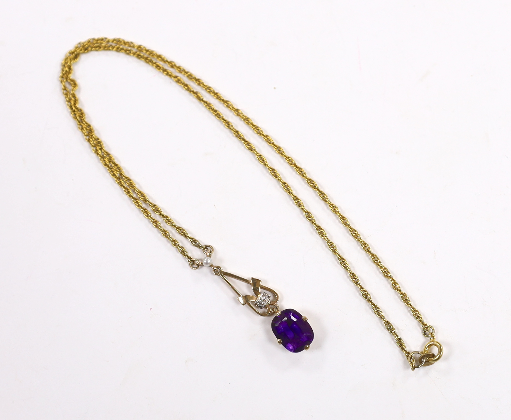 A 1960's 9ct gold, amethyst, seed pearl and diamond chip set drop pendant, 35mm, on a 9ct gold - Bild 2 aus 4