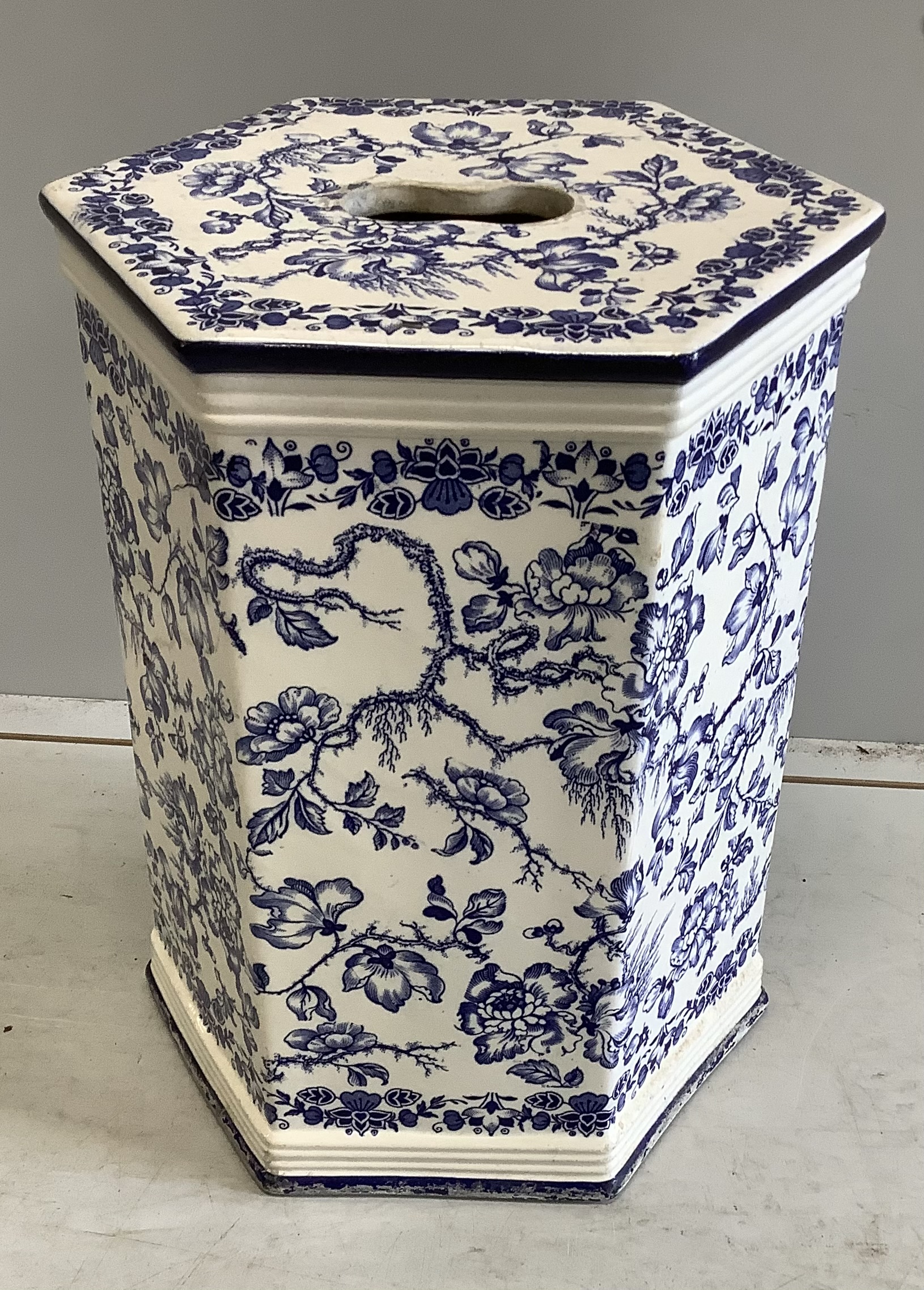 A Victorian Wedgwood hexagonal blue and white 'Swallow' pattern conservatory seat, width 34cm, hight