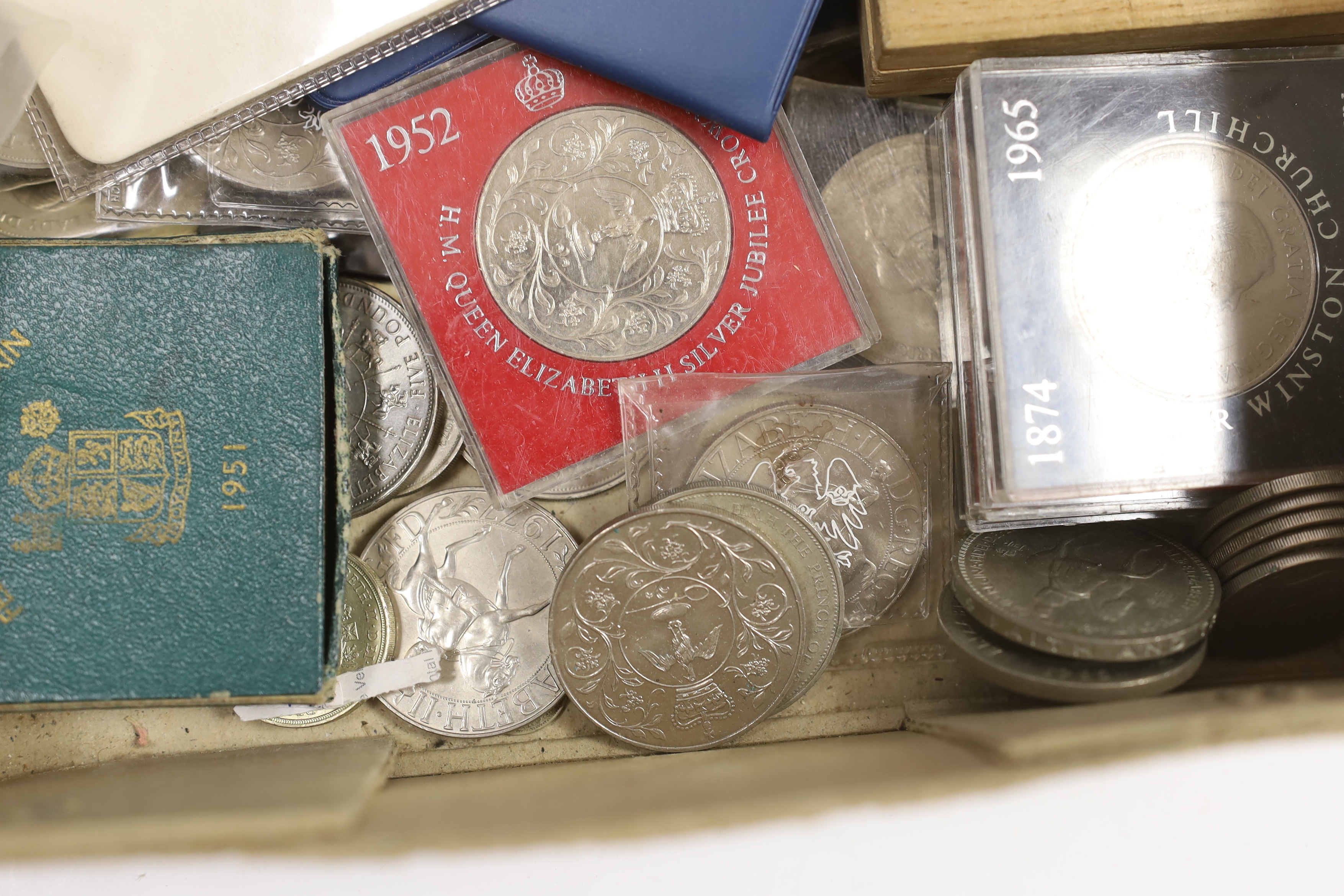 British coins, mostly QEII BUNC Decimal coin sets and commemorative crowns, Festival of Britain - Image 4 of 5