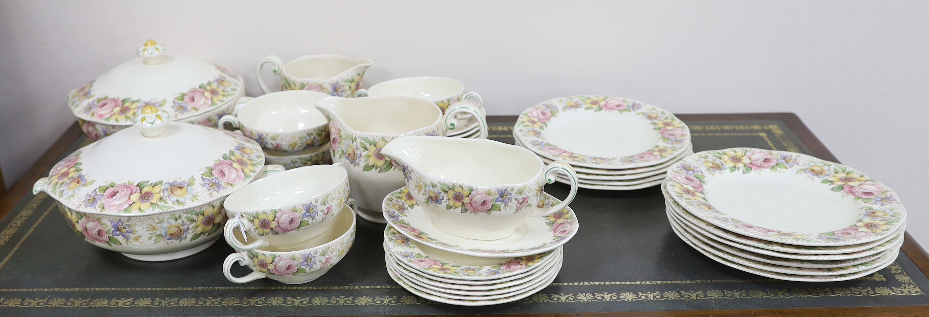 A Wedgwood & Co 'Newport' pattern service