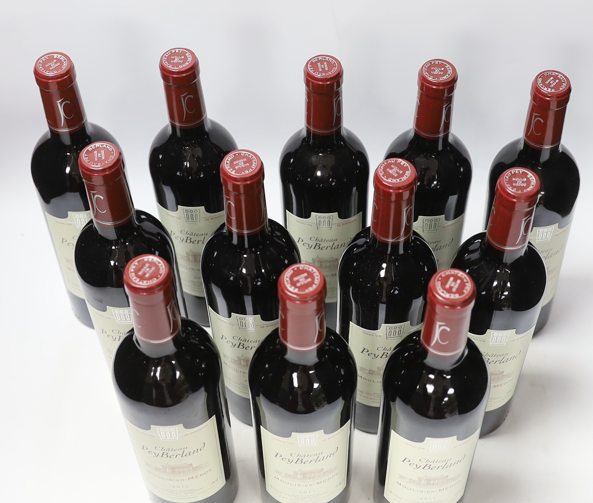 Twelve bottles of Chateau Peyberland Moulis 2011 - Bild 3 aus 3