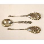 A pair of late Victorian silver apostle spoons with shall bowls, Edward Hutton, London, 1891, 20.3cm