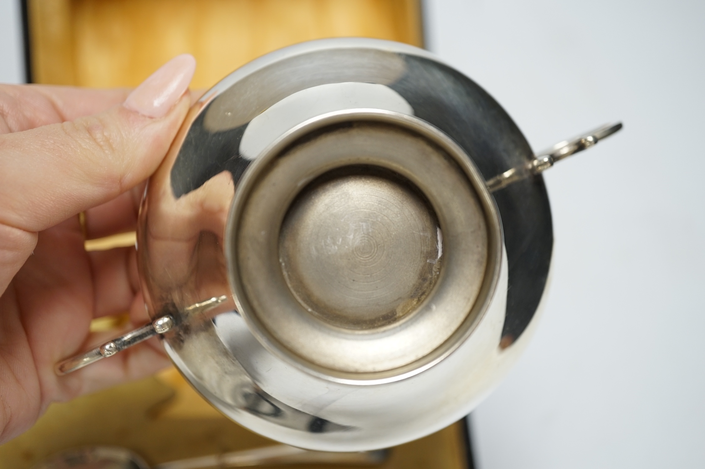 A George V cased silver christening bowl and spoon, Joseph Gloster Ltd, Birmingham, 1928/29, bowl - Image 2 of 3