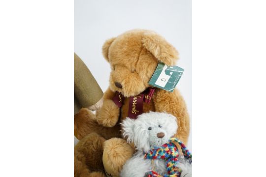 An early Paddington bear, a Harrods bear and a Steiff Super Molly Herman Teddy (4) - Image 4 of 6