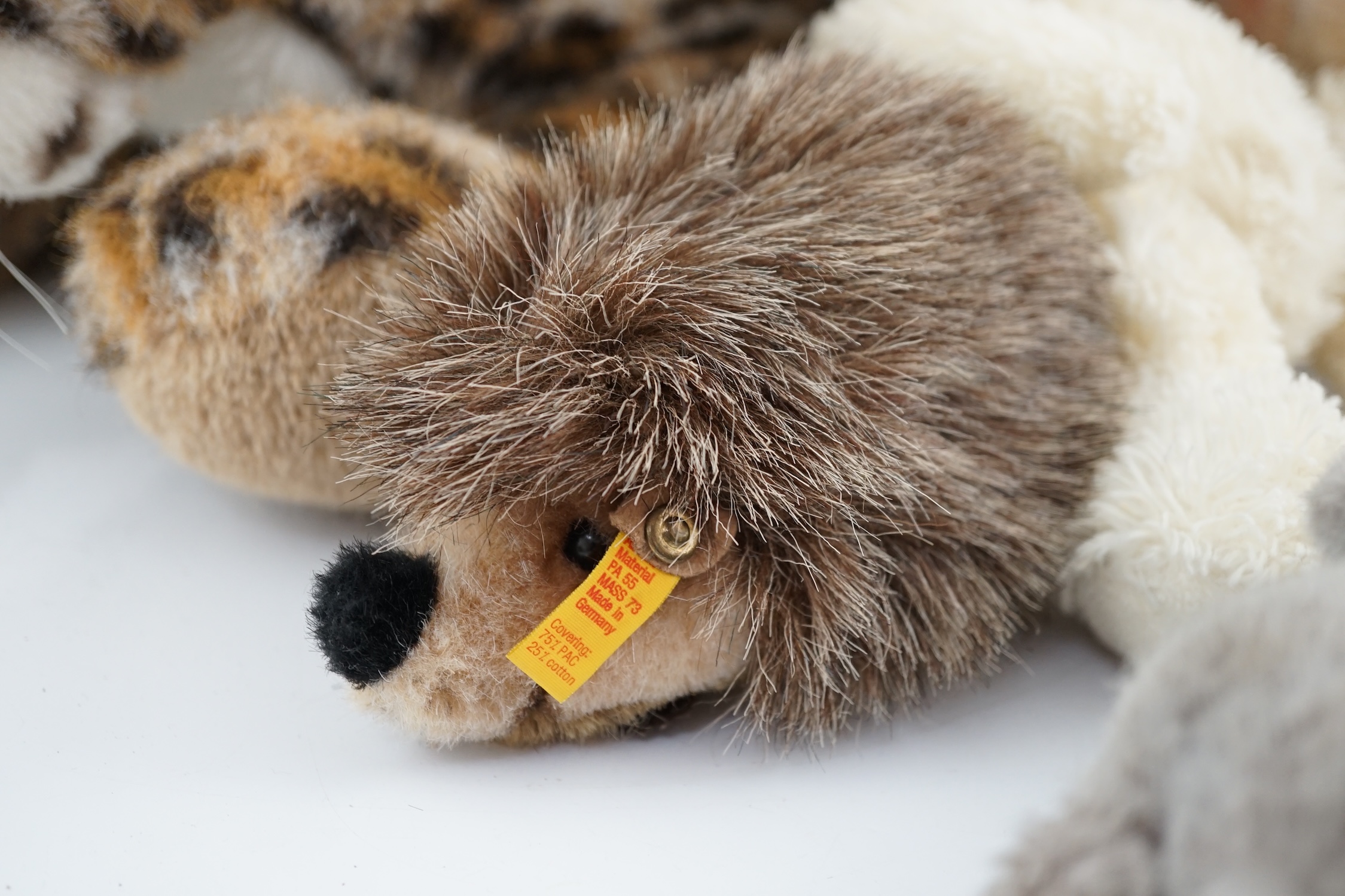 A large size Steiff yellow tag leopard, eight yellow tag animals, a Steiff button in the ear book - Image 16 of 16