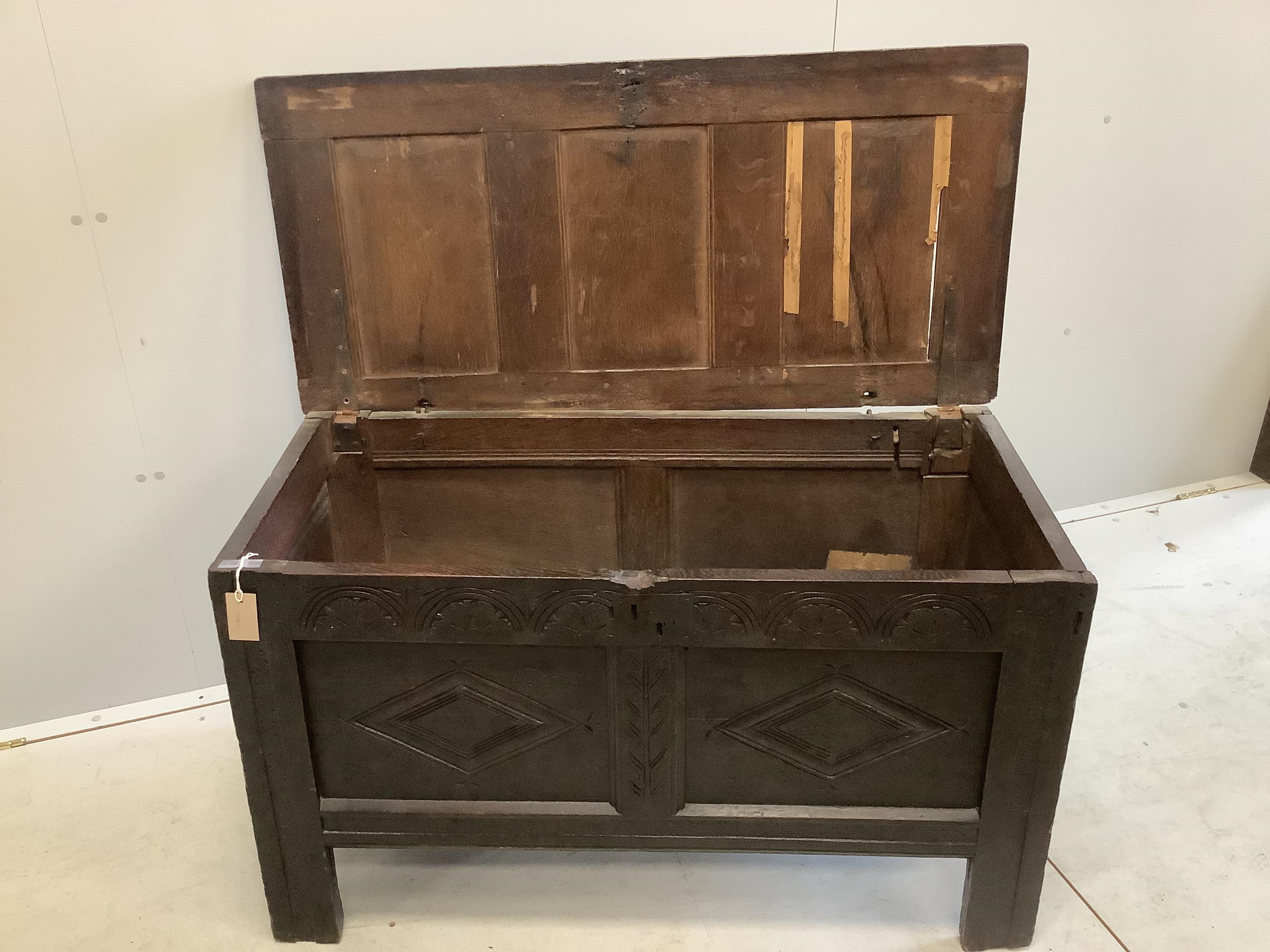 A 17th century oak coffer carved with initials A and C, width 110cm, depth 51cm, height 63cm - Bild 3 aus 3