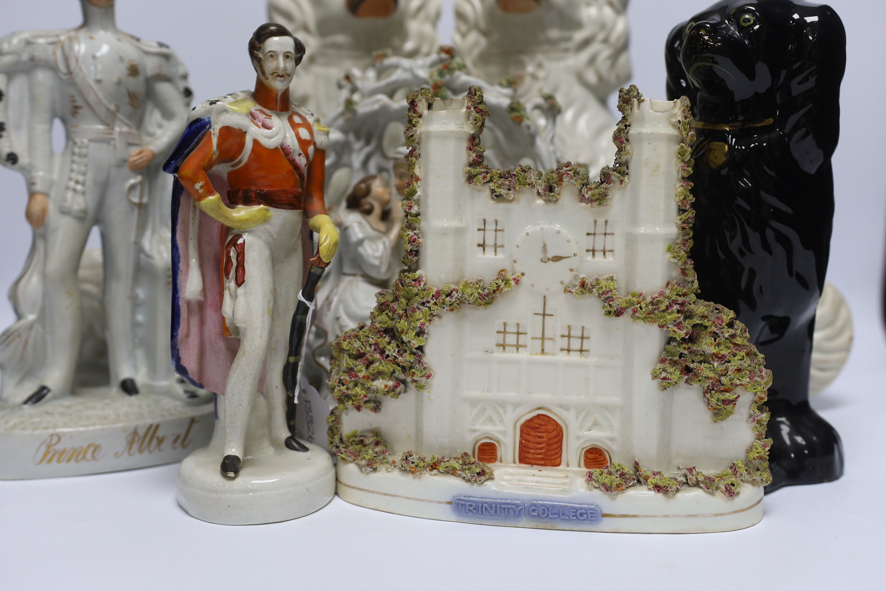A mixed collection of Staffordshire figure groups to include various spaniels, Prince Albert figure, - Bild 3 aus 5