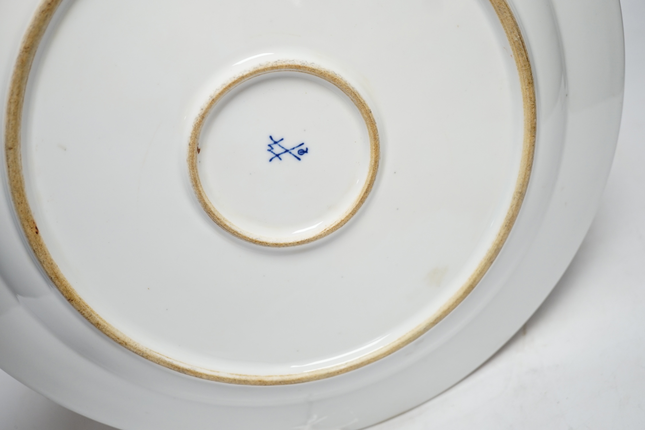 A Meissen style dish decorated with a hunting party, 35.5cm diameter - Image 3 of 3