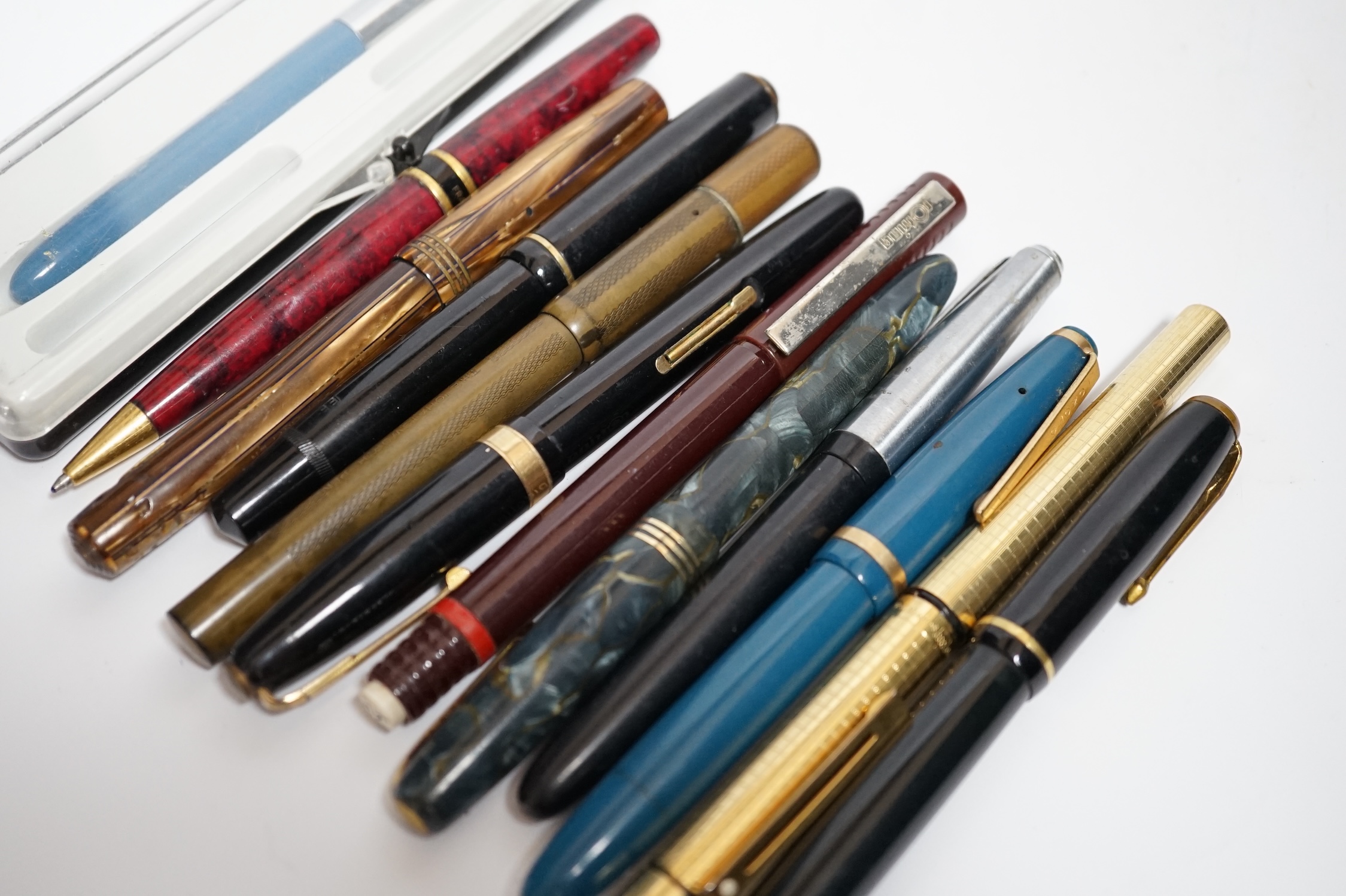 A quantity of fountain pens including Watermans and Sheaffer - Bild 3 aus 4