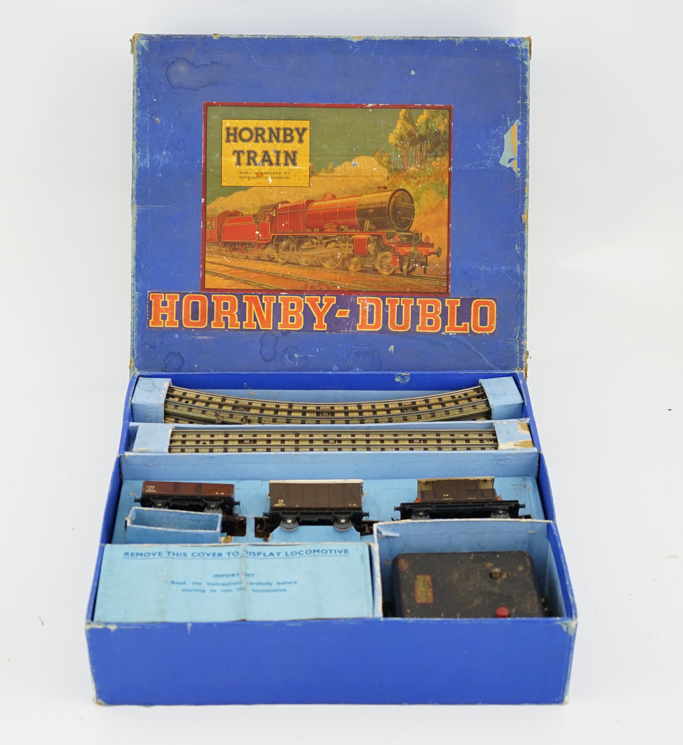 A boxed Hornby Dublo EDG7 Southern Railway Tank Goods Set, comprising of an SR Class N2 0-6-2T