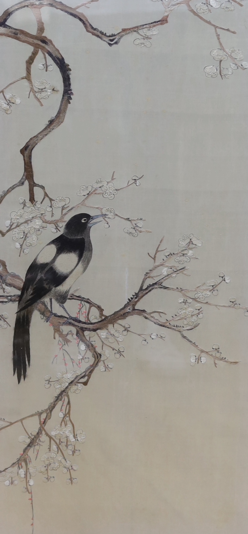 An early 20th century framed Japanese silkwork of a magpie - Image 2 of 2