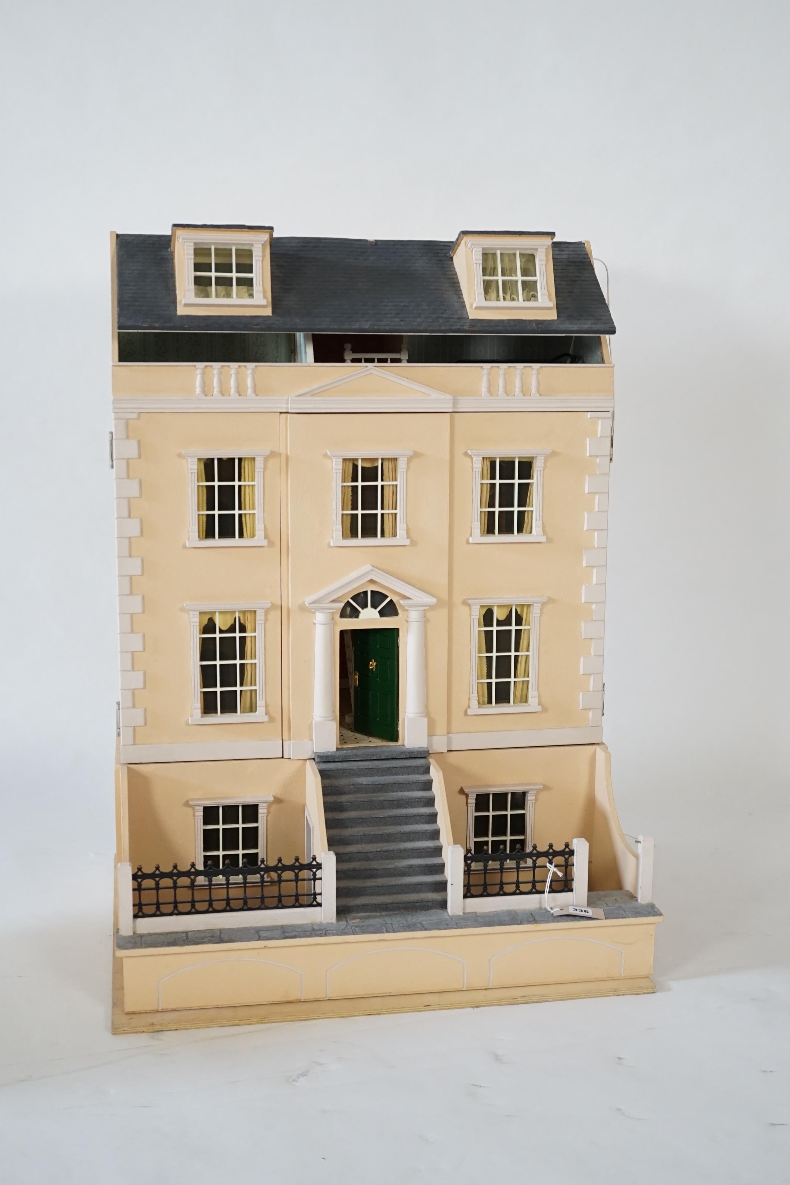 A large modern Georgian style dolls house and extensive contents, with eight fully decorated rooms - Bild 2 aus 15