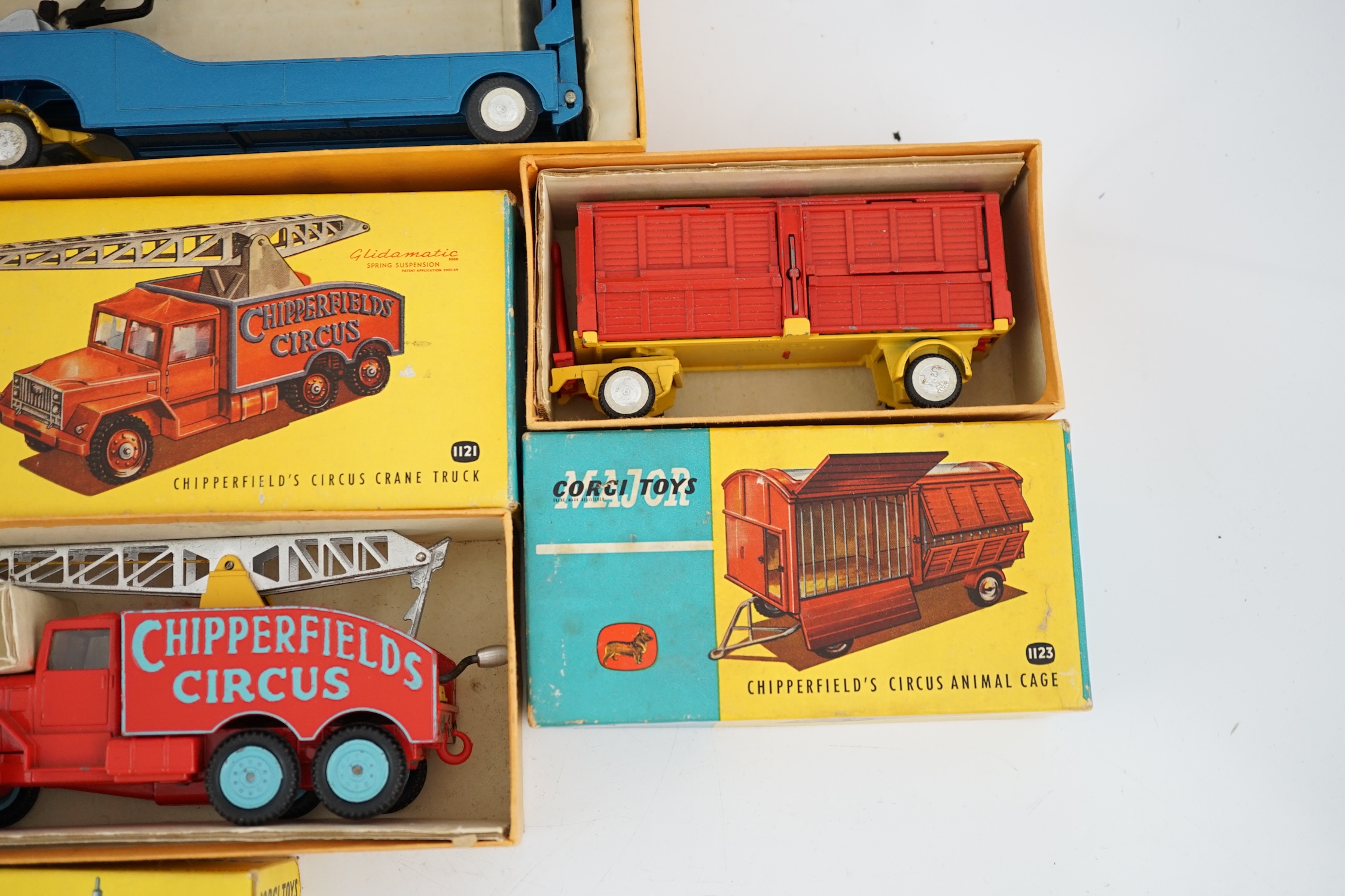 Seven boxed Corgi Toys and Major Toys; a Carrimore Low-Loader (1100), a Massey-Ferguson “780” - Image 4 of 7