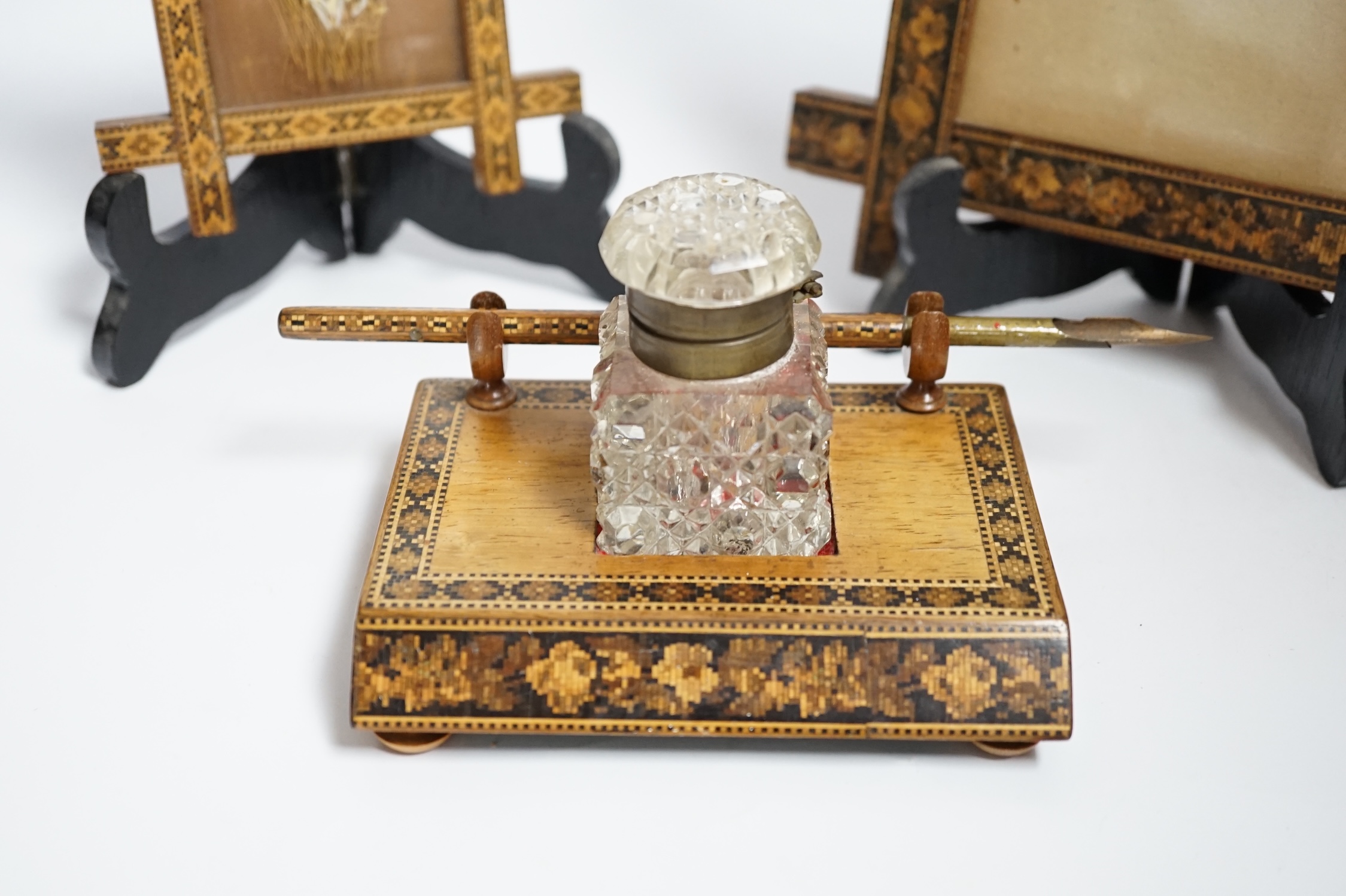 A Tunbridge ware inkstand with cut glass bottle and pen, together with two frames, largest 22.5cm - Bild 2 aus 4