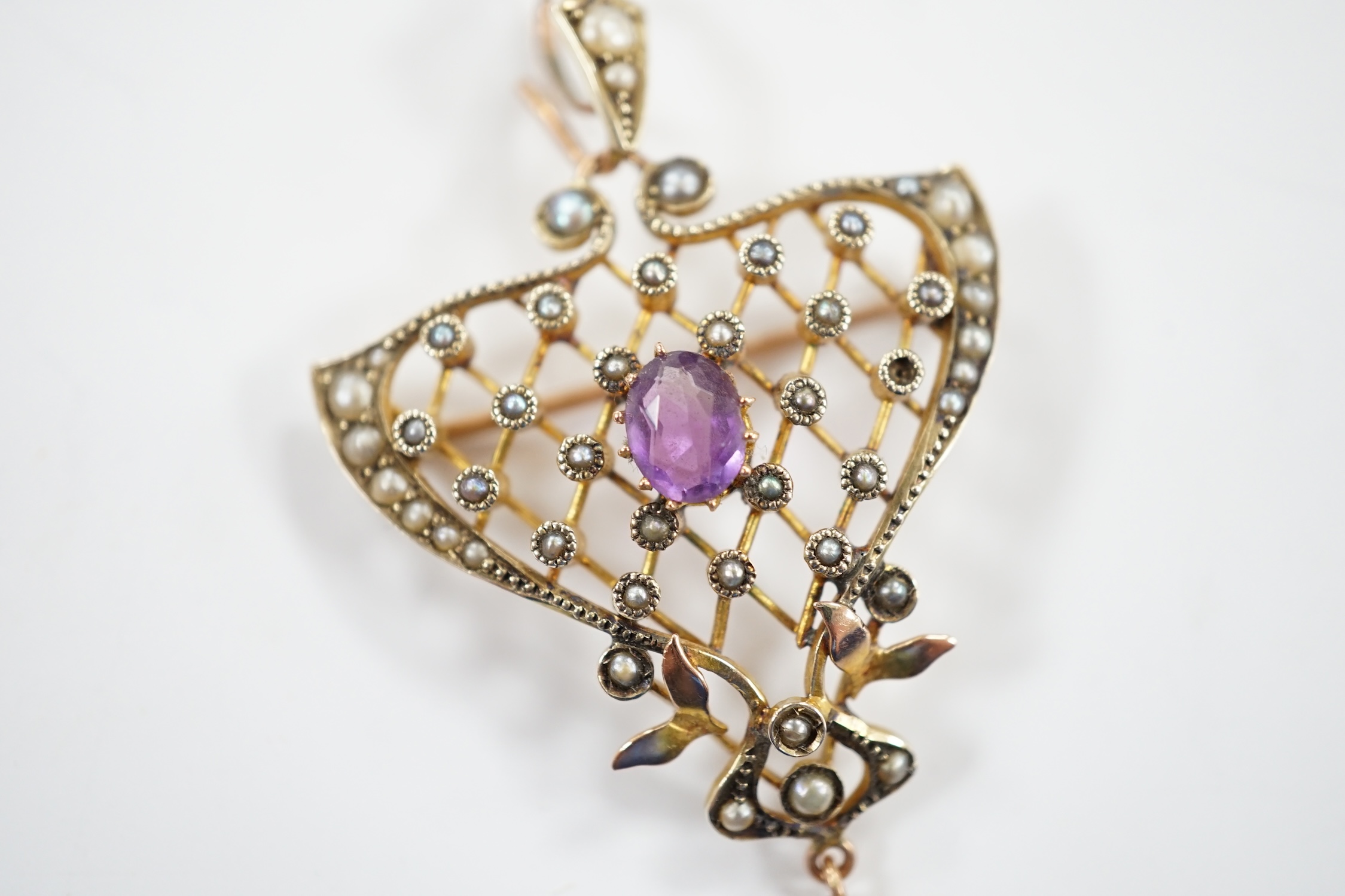 An Edwardian Art Nouveau 9ct, amethyst and seed pearl set drop pendant, 50mm, gross weight 5.2 - Image 3 of 6