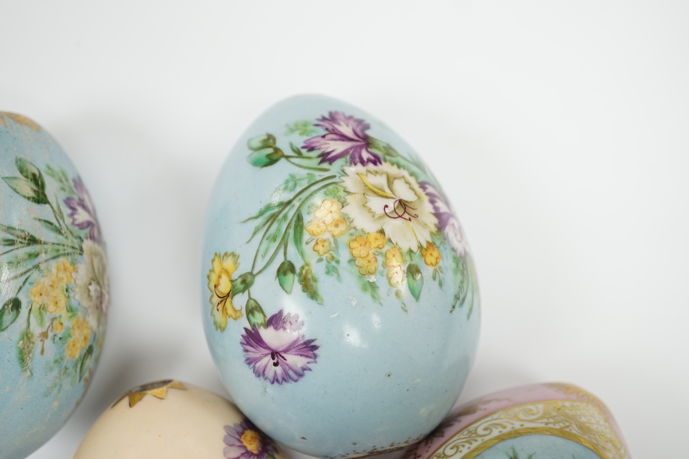 Four Russian porcelain Easter eggs, 19th century, 11cm high - Image 3 of 5
