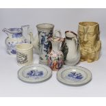 A mixed collection of porcelain to include a pair of transfer printed blue and white verse plates,