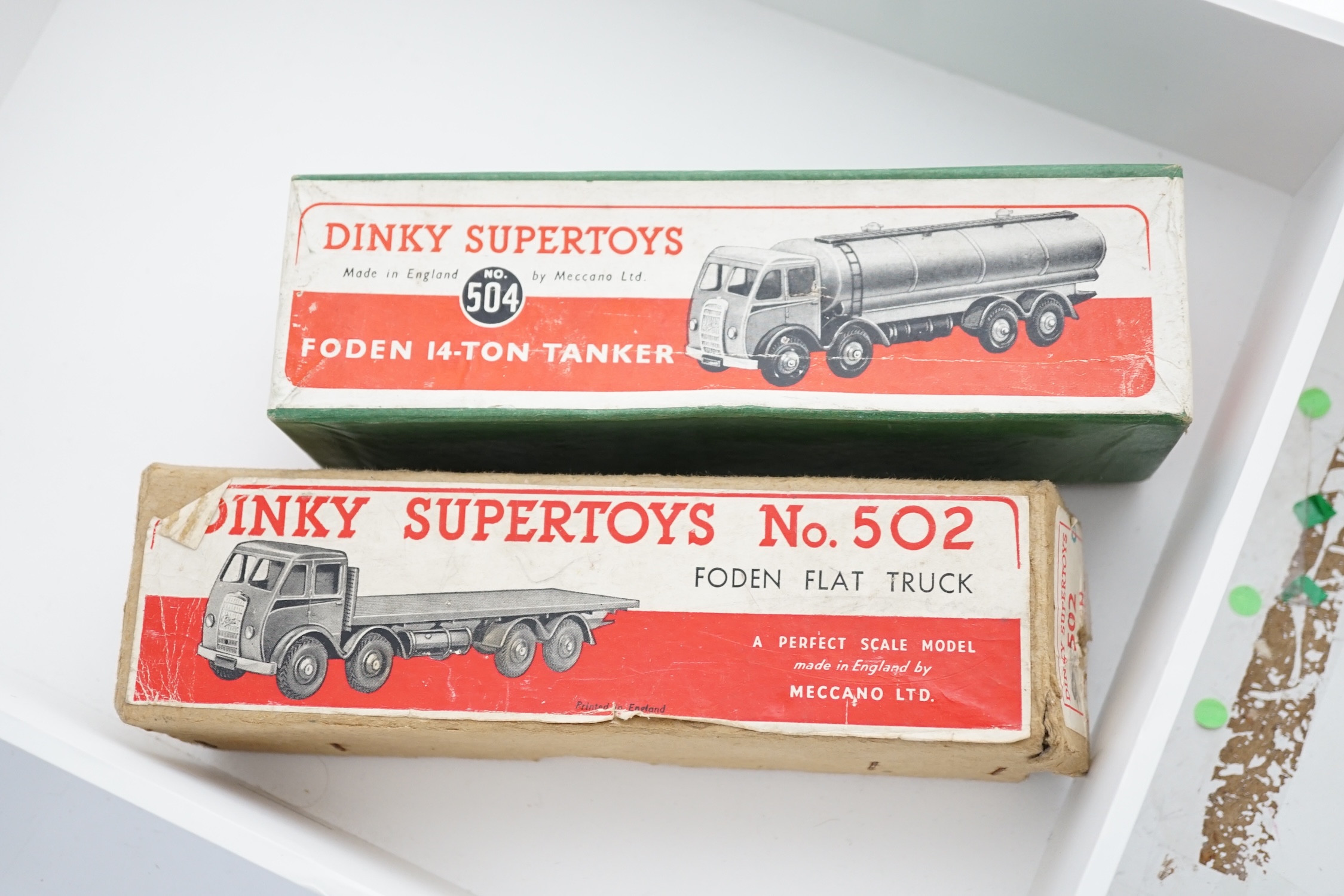 Two boxed Dinky Supertoys first type Fodens; a 14-ton tanker (504), with dark blue cab and - Image 2 of 4