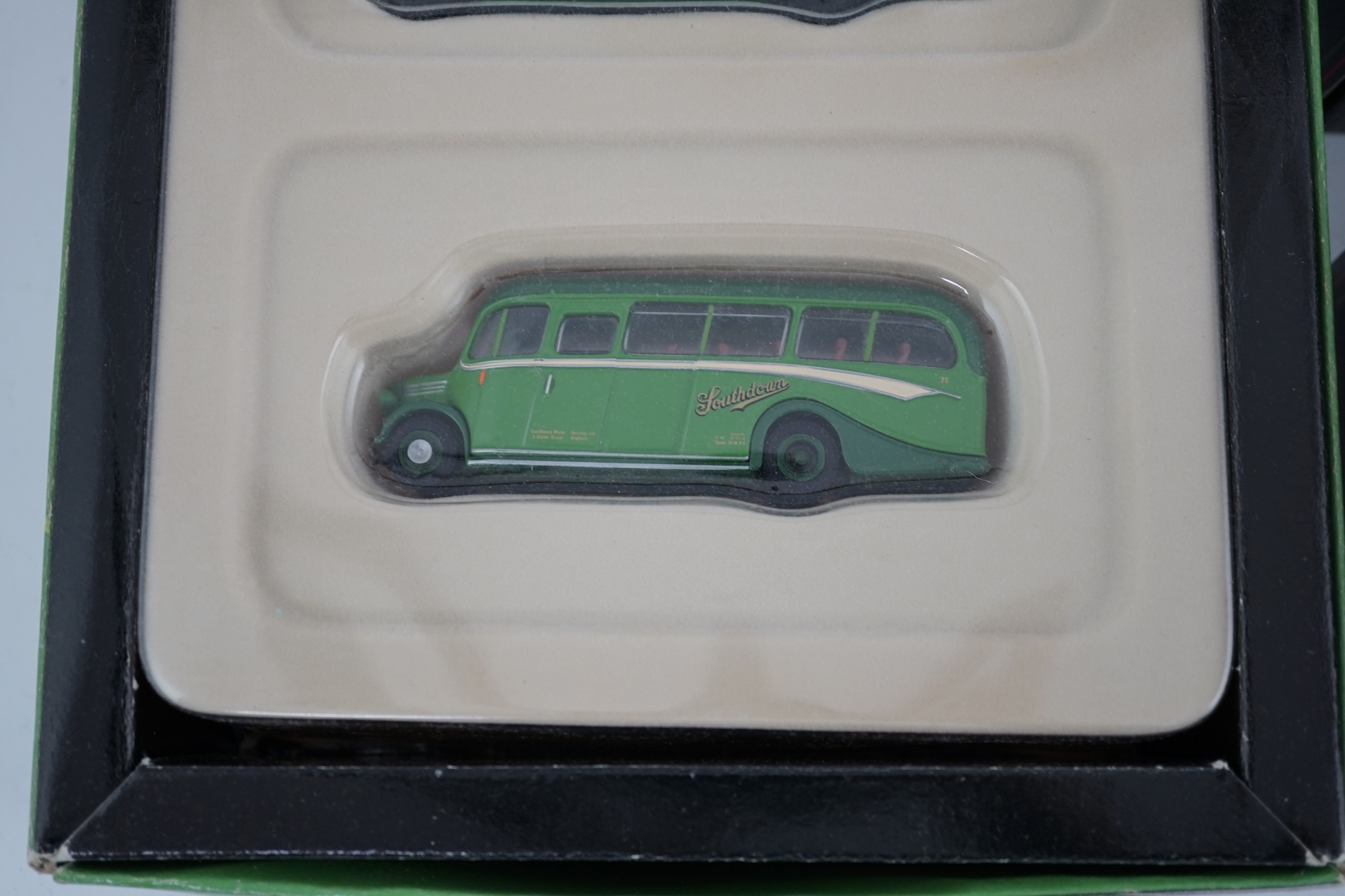 Thirty-two boxed EFE diecast buses, coaches, gift sets, etc. and one Britbus, operators including; - Image 3 of 8