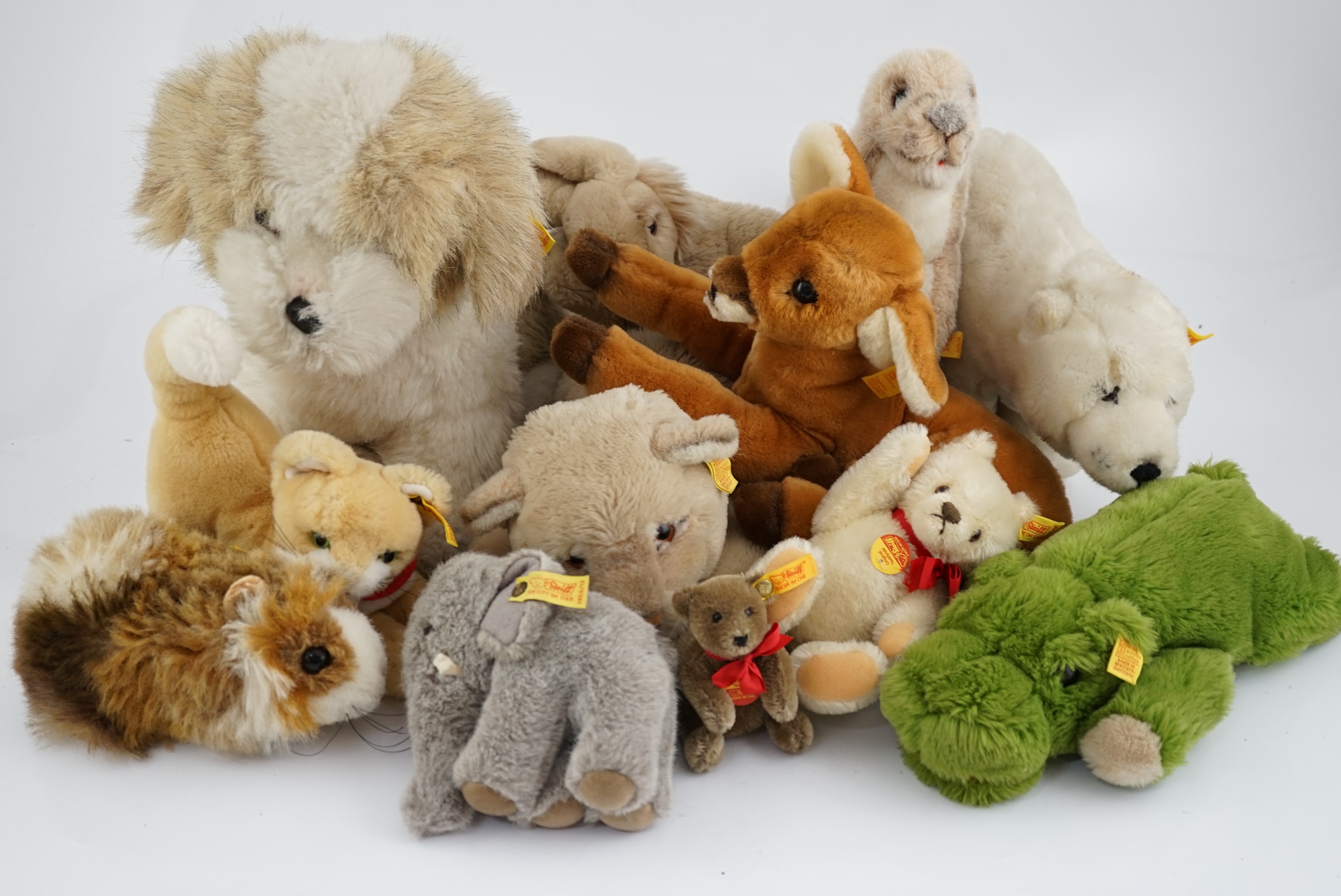 Ten assorted Steiff yellow tag animals, two yellow tag bears, together with Steiff catalogues - Image 8 of 14