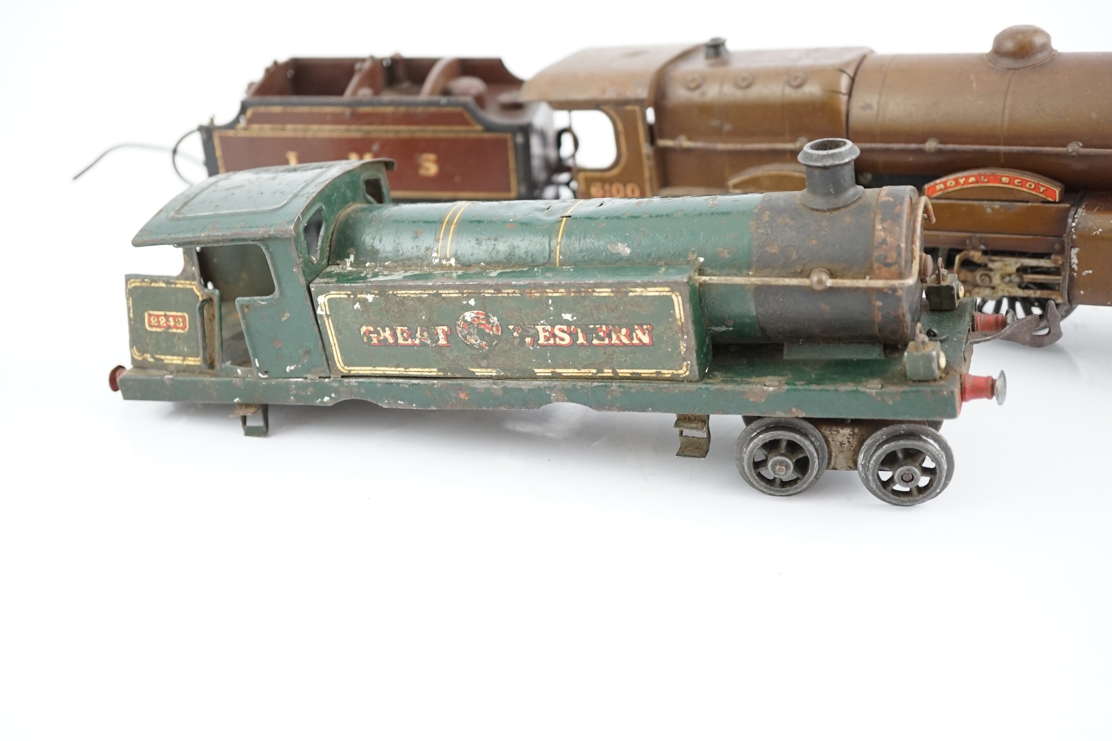 Two Hornby Series 0 gauge tinplate locomotives for 3-rail running; an LMS 4-4-2, Royal Scot 6100, - Image 6 of 9