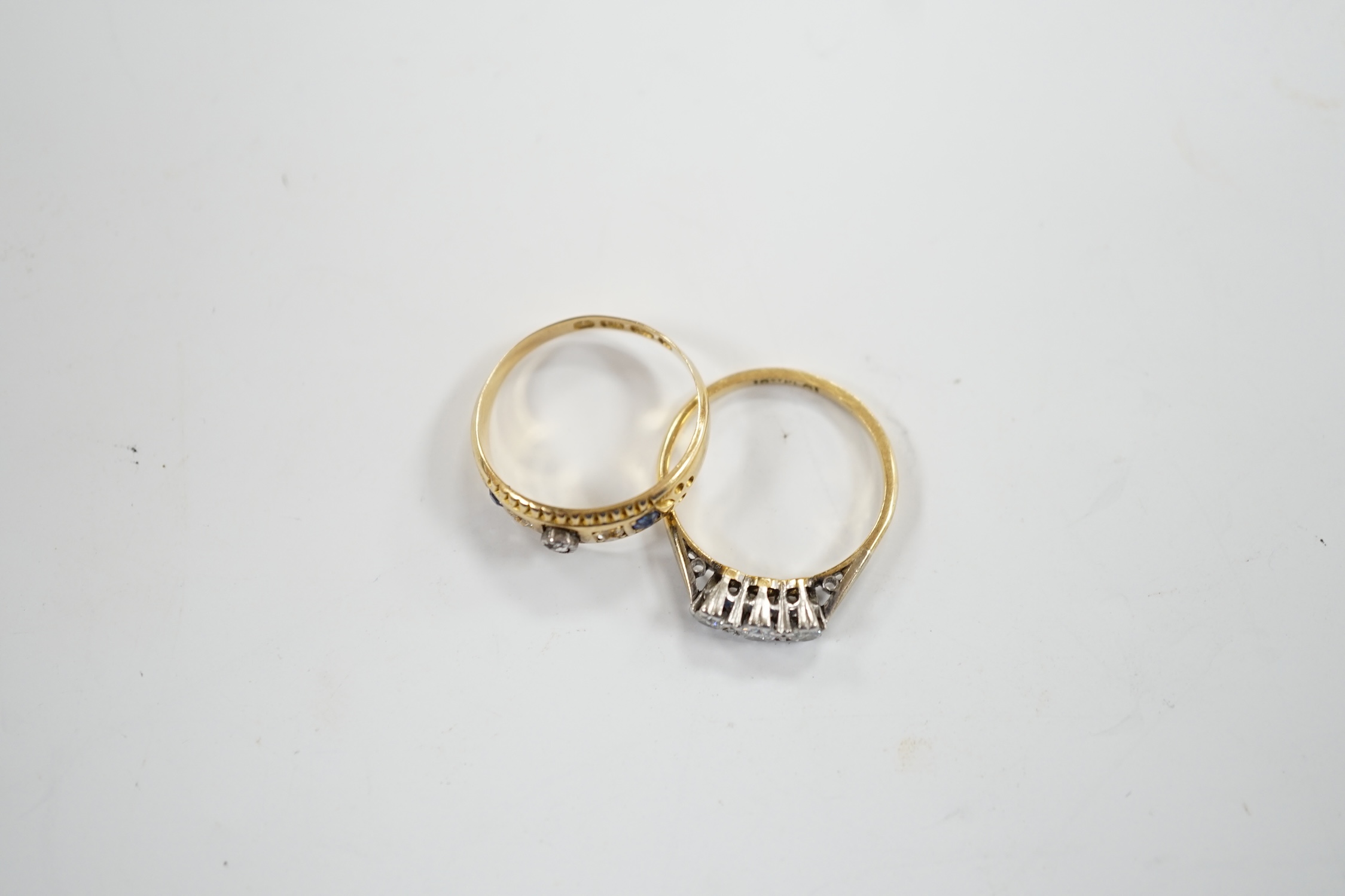 An 18ct, plat and three stone diamond set ring, size K and a late Victorian 18ct gold three stone - Image 4 of 4