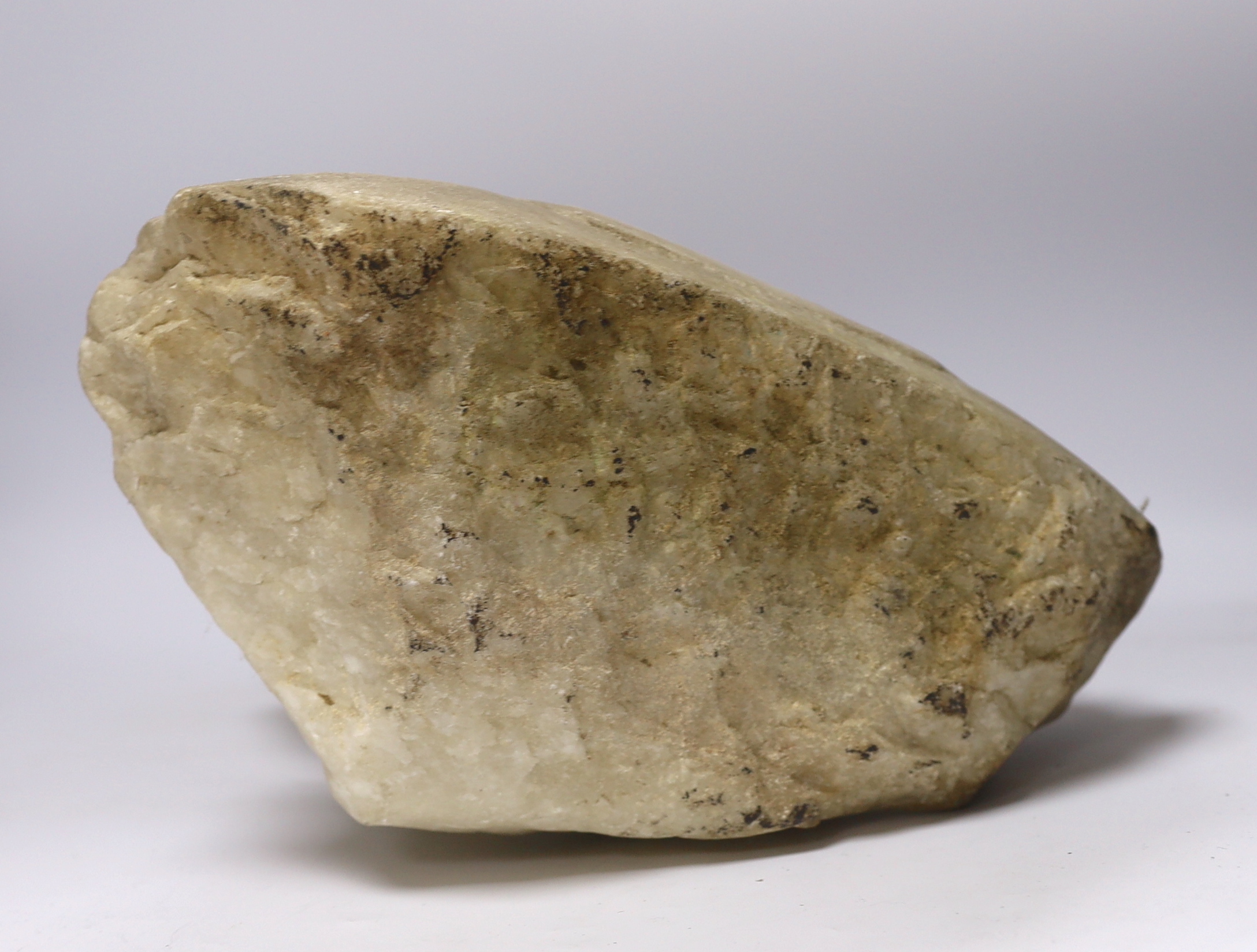 A Burmese carved alabaster model of a seated buddha, 46cm - Image 4 of 4