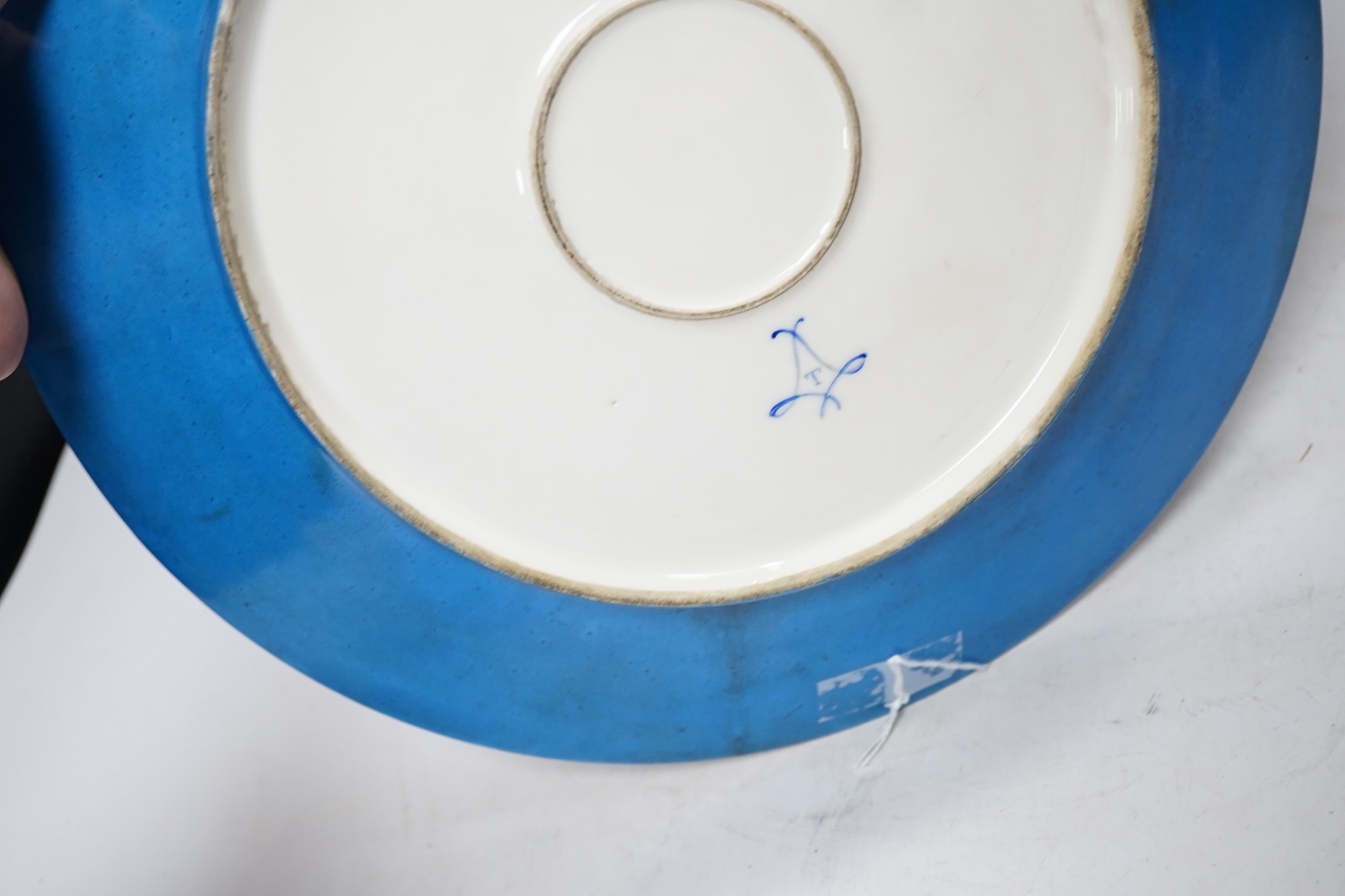 A Sevres style dish decorated with amorini, 33cm - Image 4 of 4