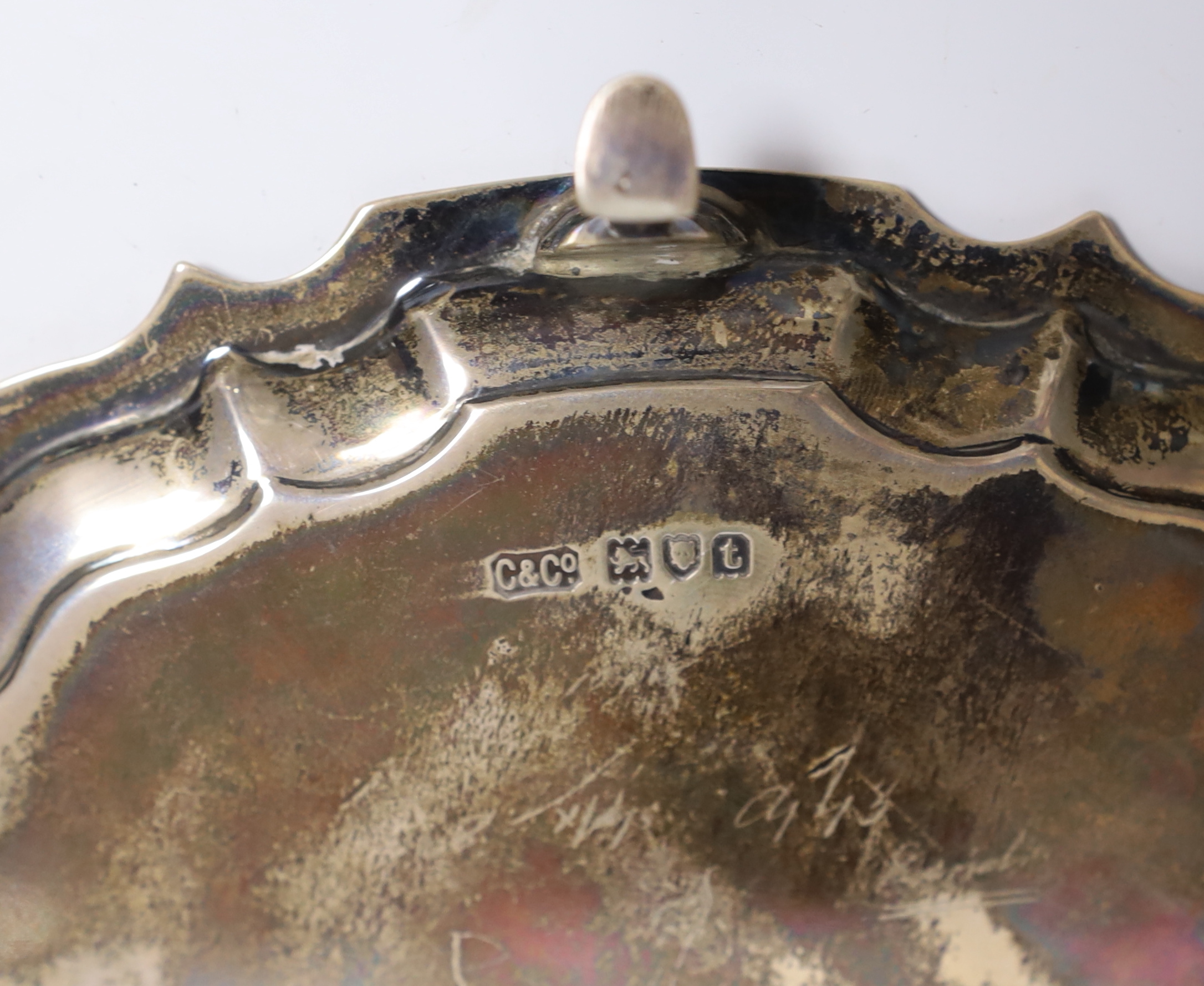 A small George V presentation silver waiter with later central script ‘To John and Ann on their - Image 3 of 3