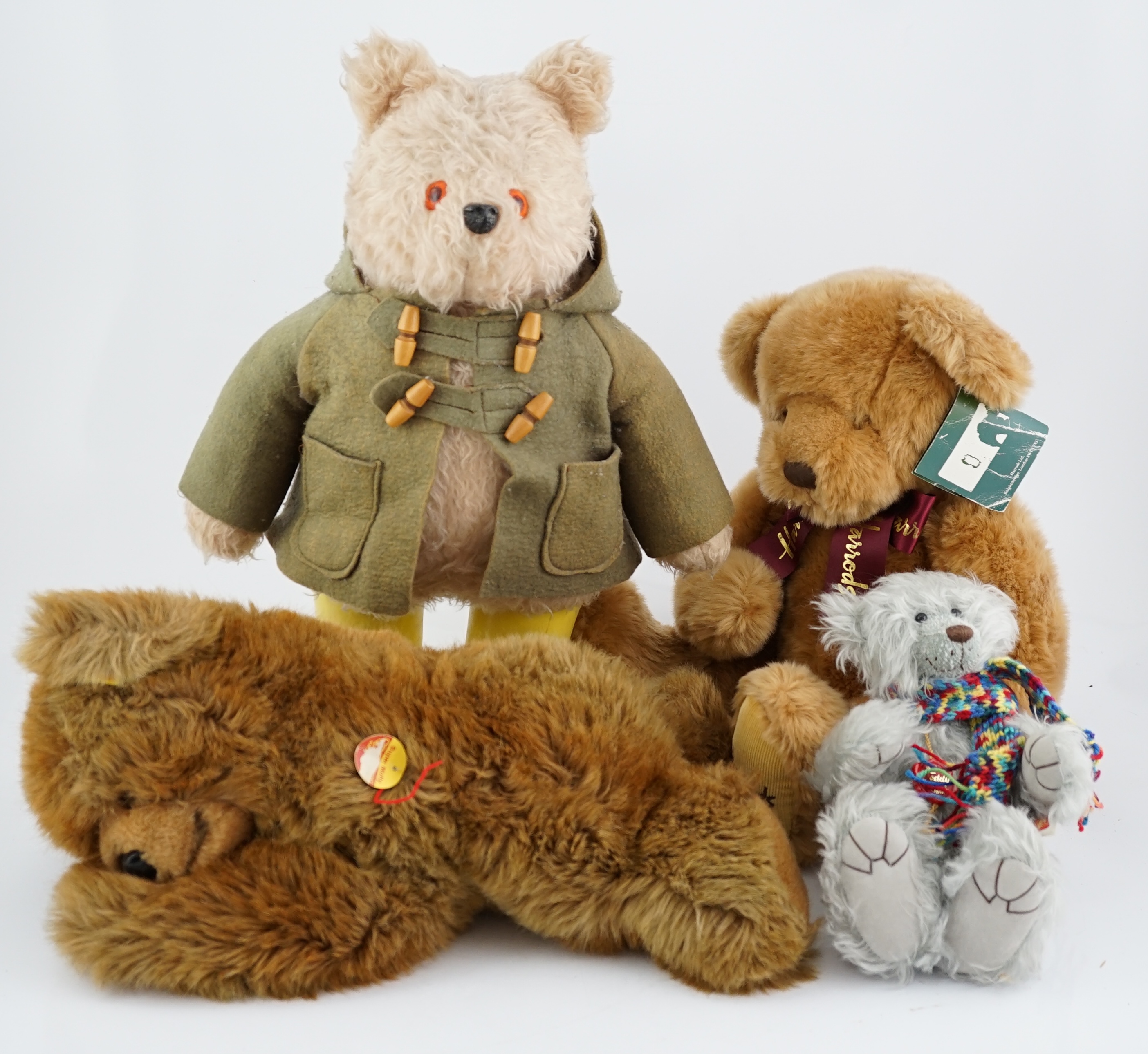 An early Paddington bear, a Harrods bear and a Steiff Super Molly Herman Teddy (4)
