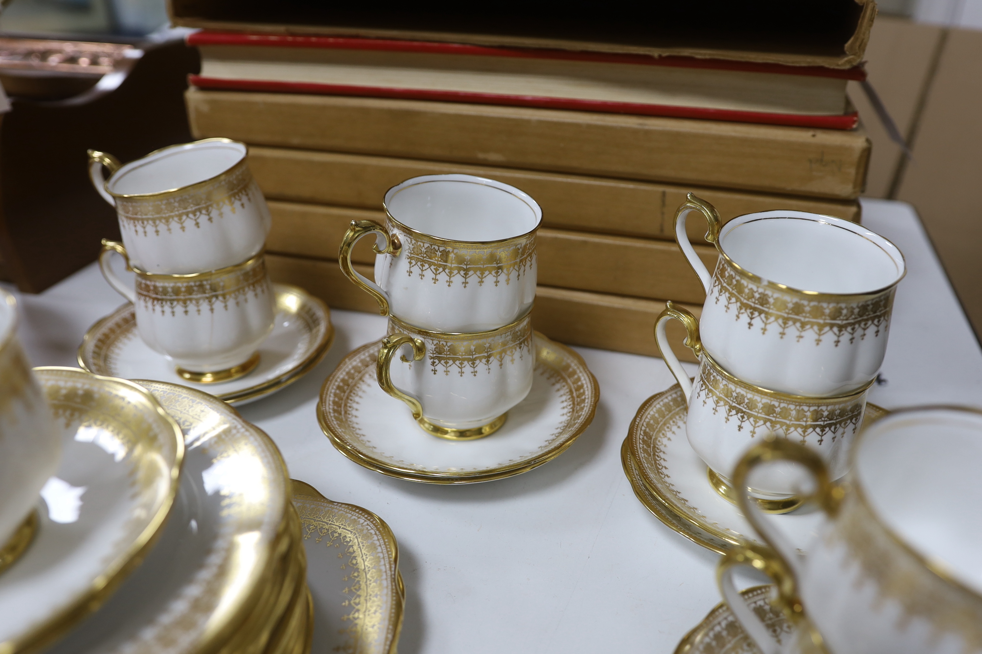 A Royal Albert gilded tea set - Image 3 of 5