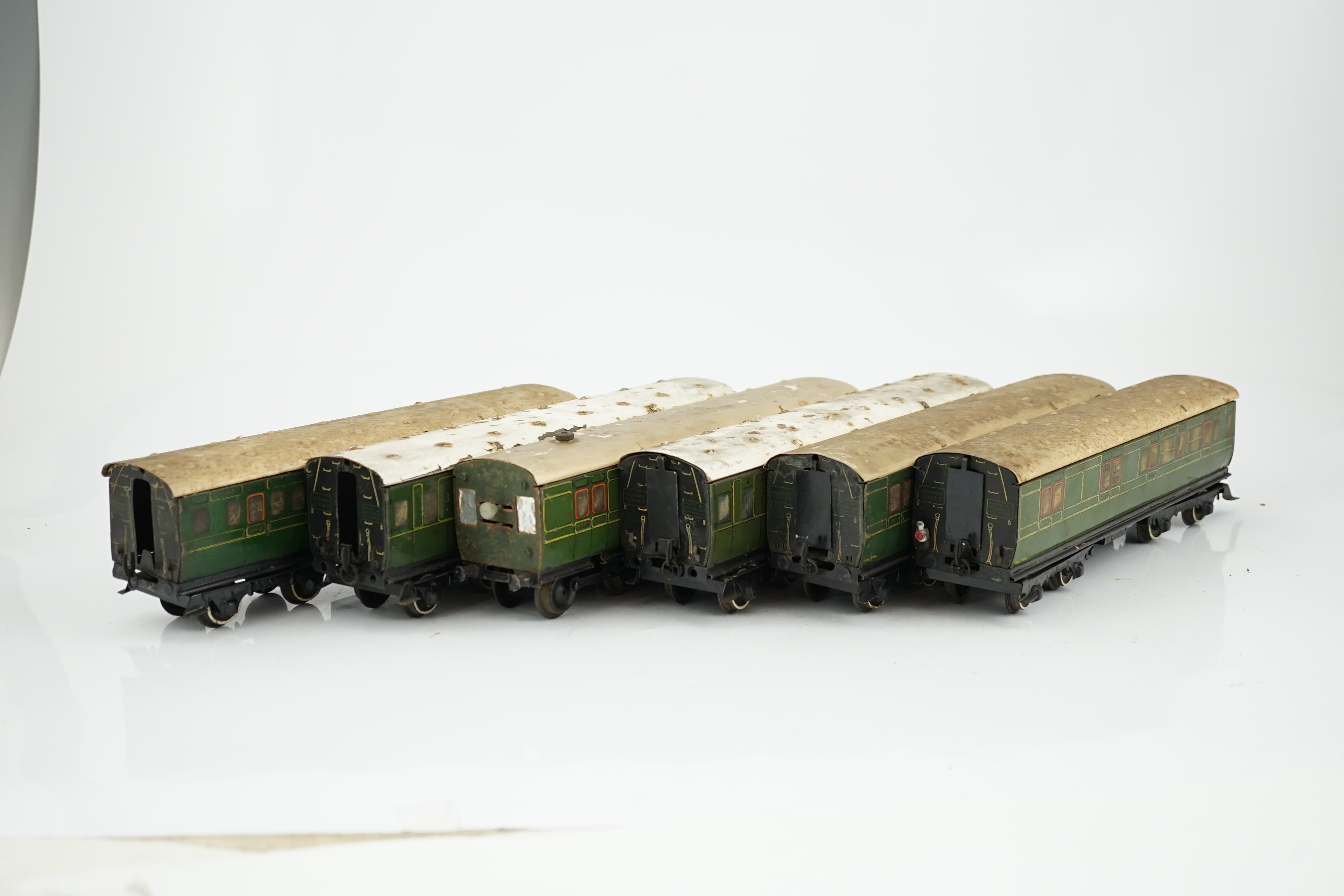 Six Hornby 0 gauge tinplate No.2 coaches in Southern Railway livery, one coach adapted to a - Image 2 of 12