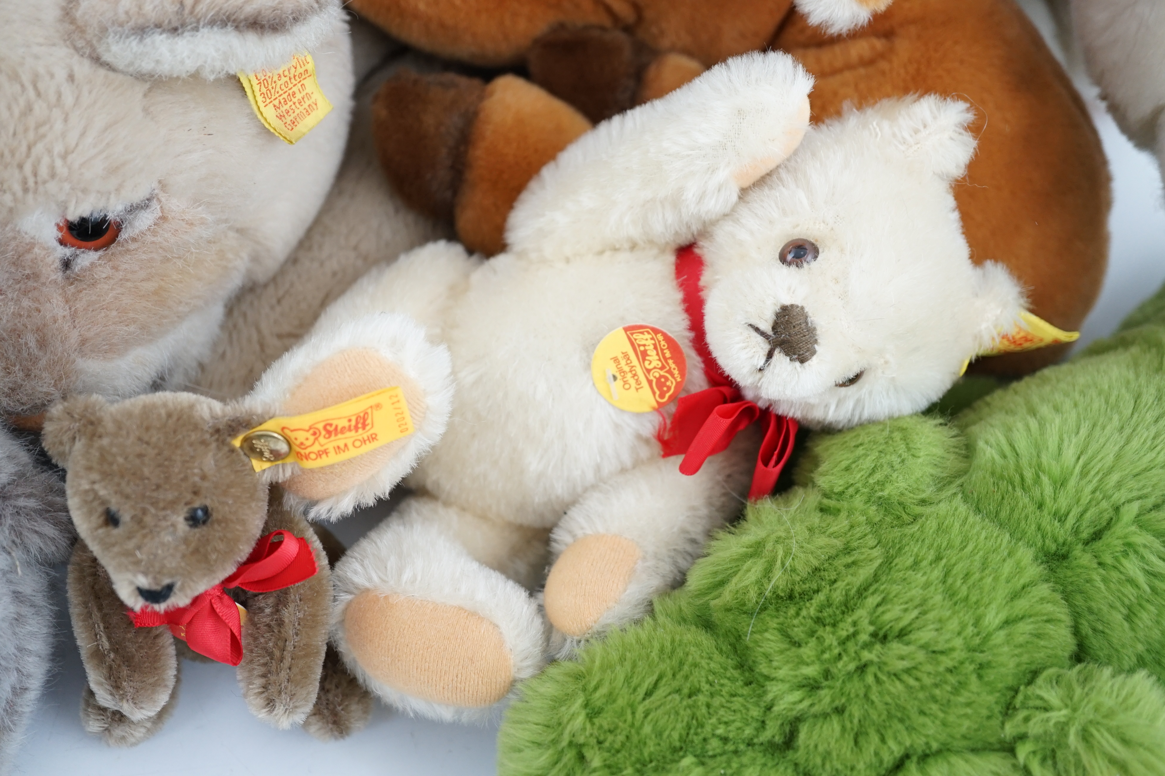 Ten assorted Steiff yellow tag animals, two yellow tag bears, together with Steiff catalogues - Image 5 of 14