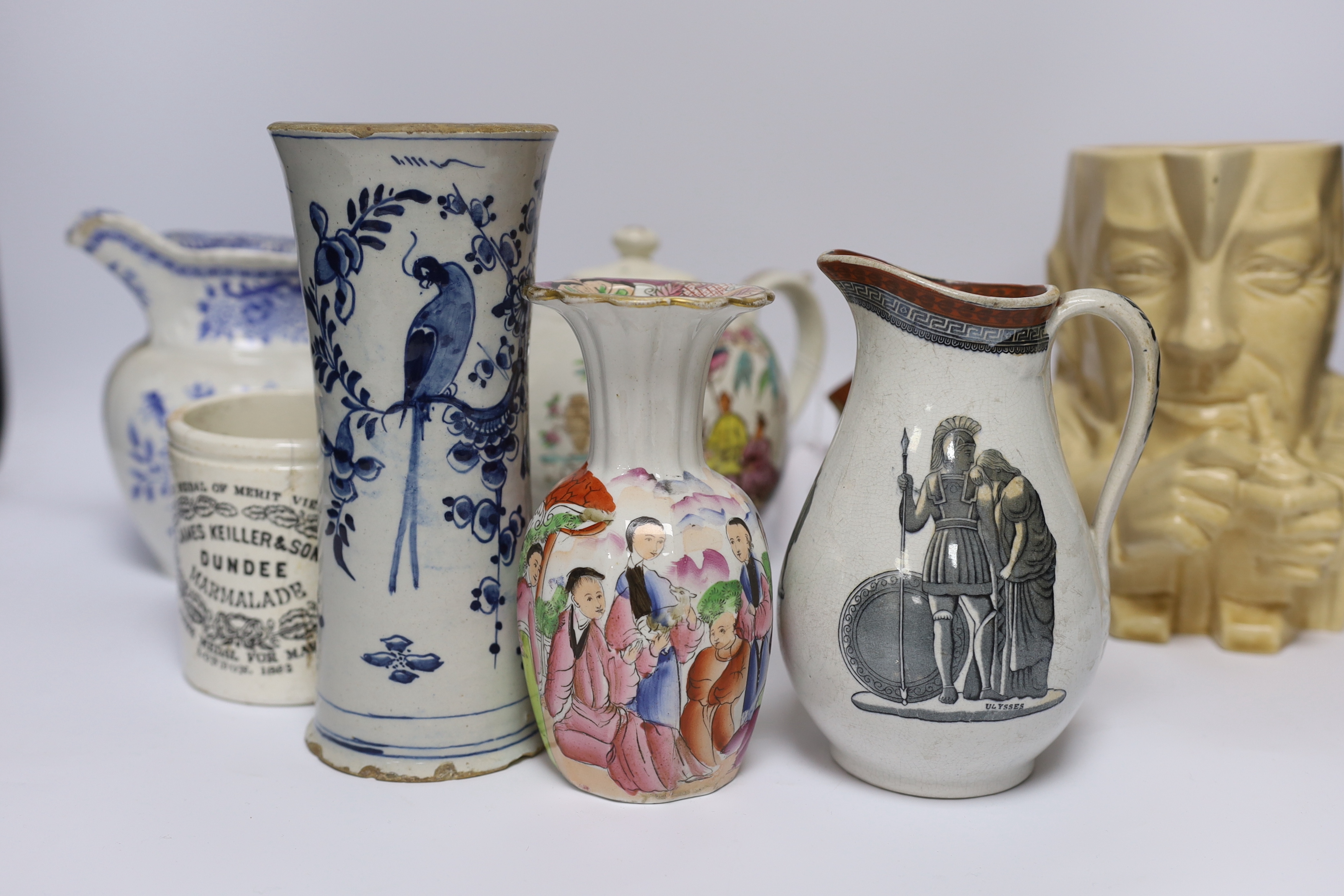 A mixed collection of porcelain to include a pair of transfer printed blue and white verse plates, - Image 4 of 6