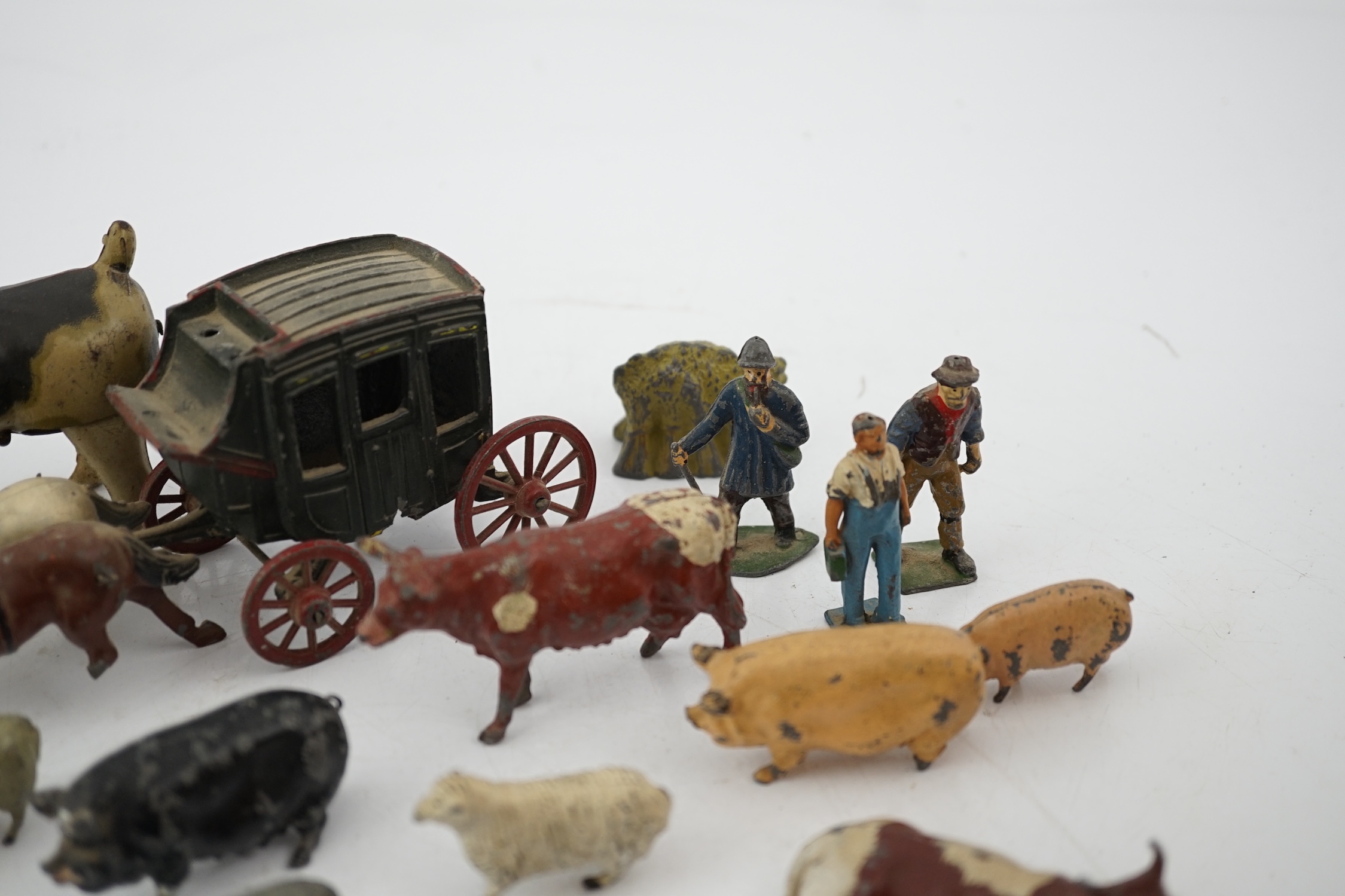 A collection of Britains, etc. lead farm animals and accessories, including the farmer, farmer’s - Bild 14 aus 18