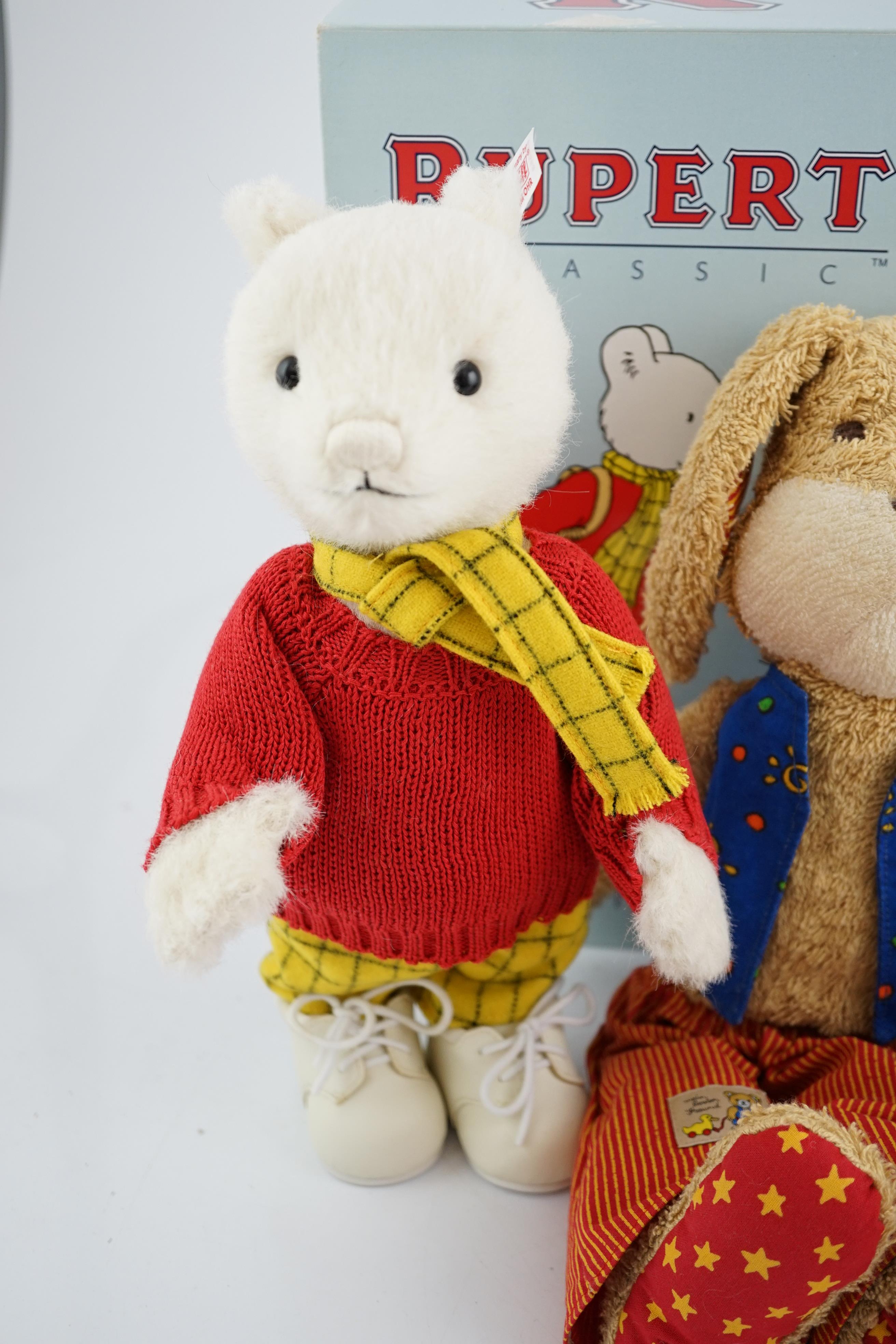 Four Steiff toys including Boxer dog and Rupert Bear - Bild 2 aus 14