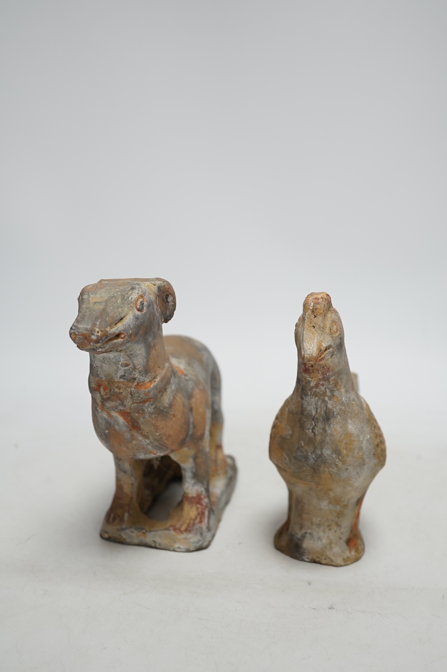 Two Chinese pigment painted figures of a cockerel and a dog, Han dynasty or later, 17cm - Image 2 of 4