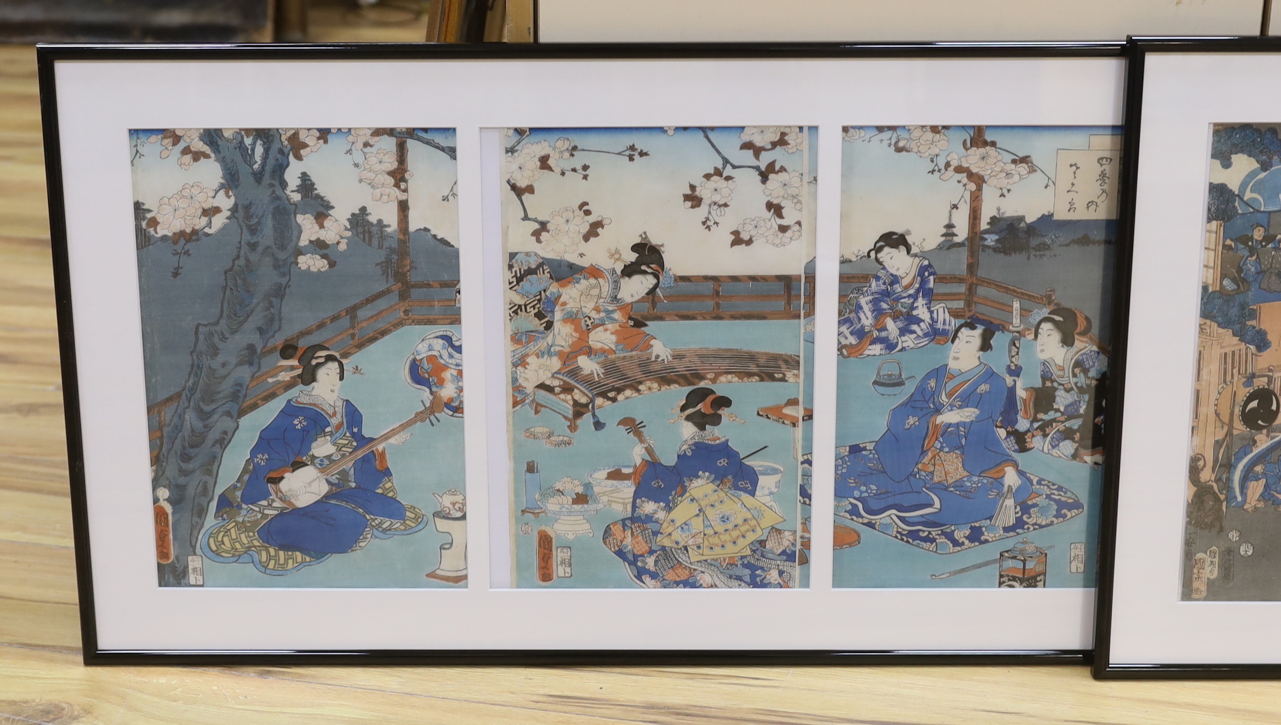 A set of three Japanese triptych woodblock prints, including after Kuniyochi (1798-1861), scene of - Image 2 of 4