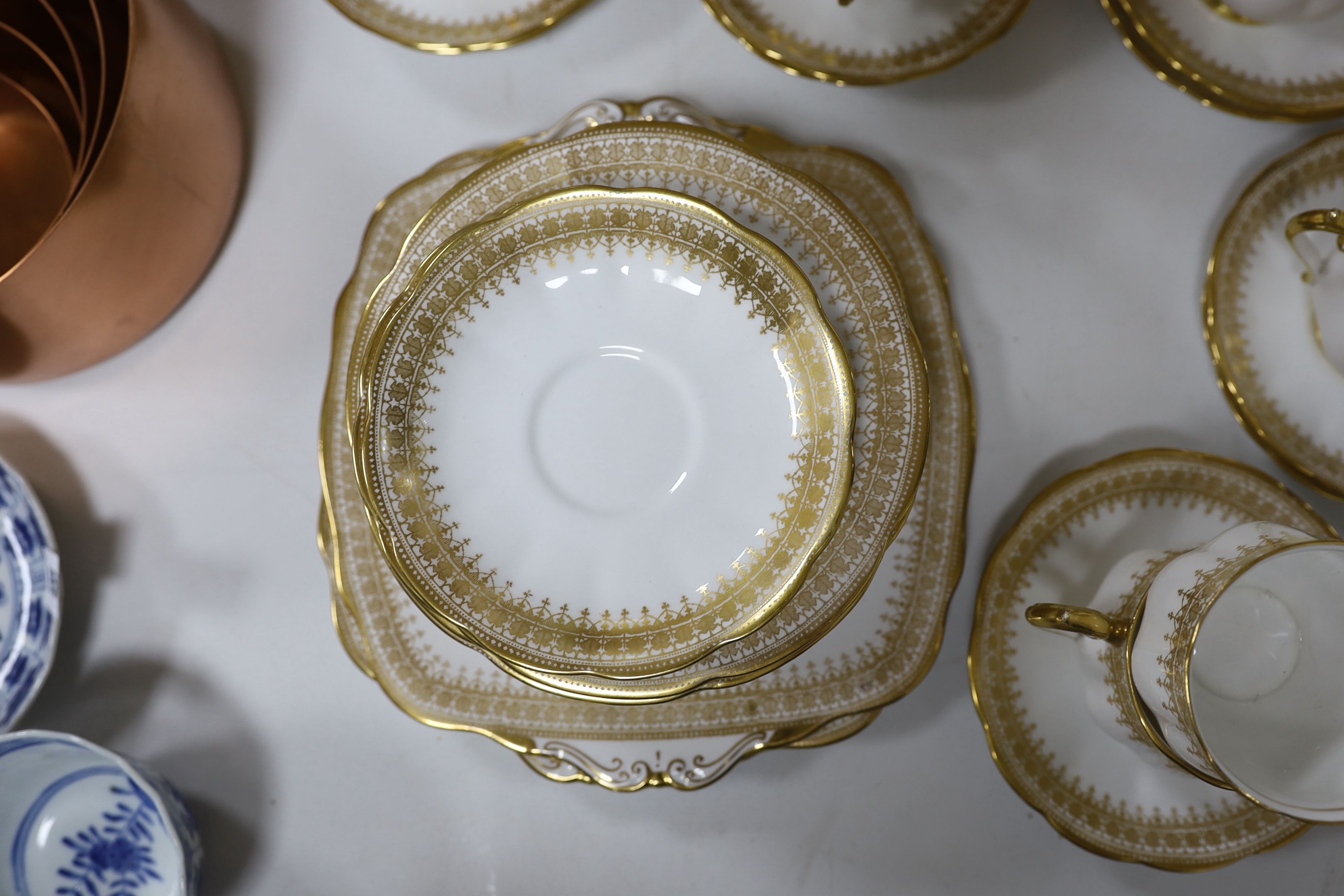 A Royal Albert gilded tea set - Image 5 of 5