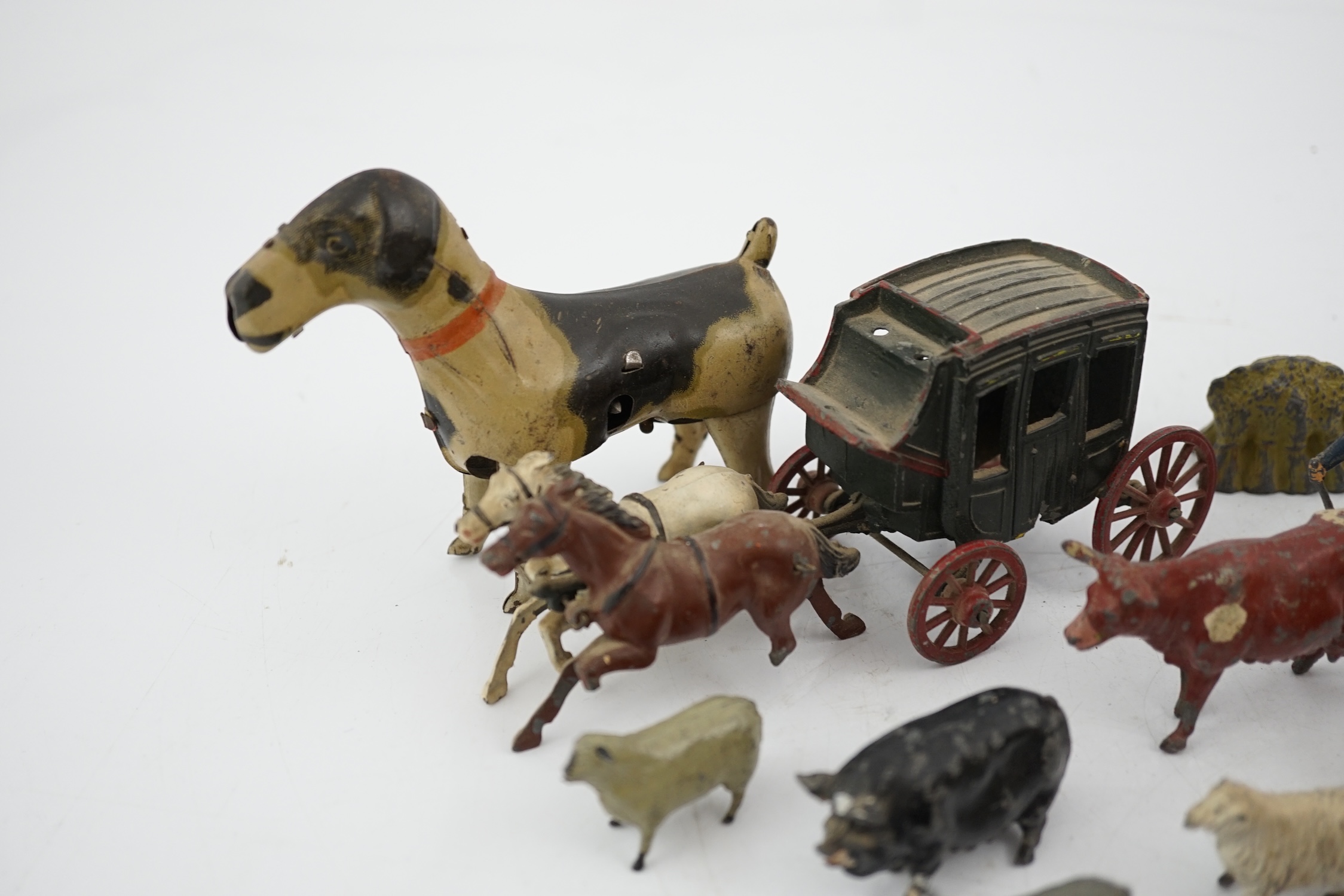 A collection of Britains, etc. lead farm animals and accessories, including the farmer, farmer’s - Bild 15 aus 18