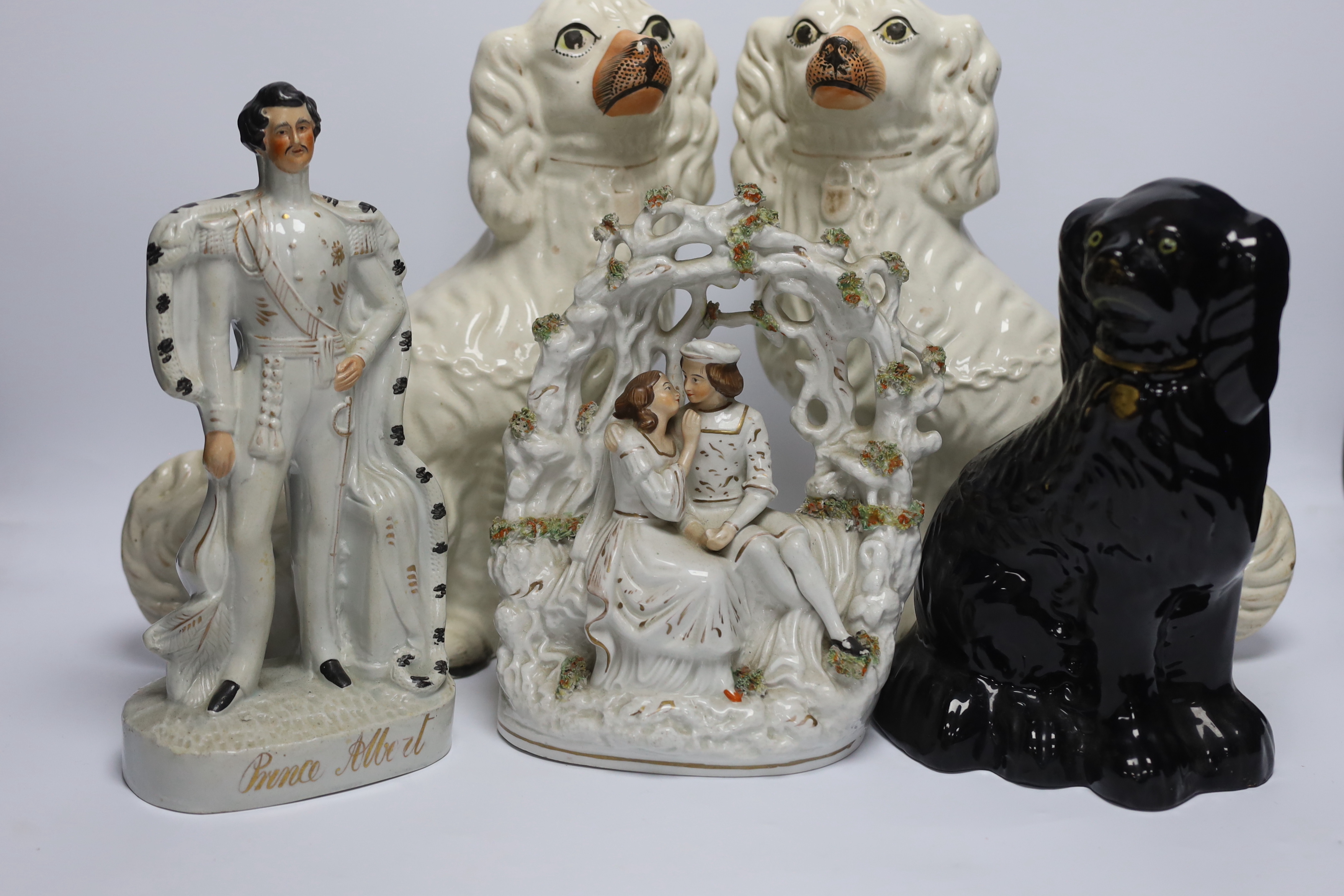 A mixed collection of Staffordshire figure groups to include various spaniels, Prince Albert figure, - Bild 4 aus 5