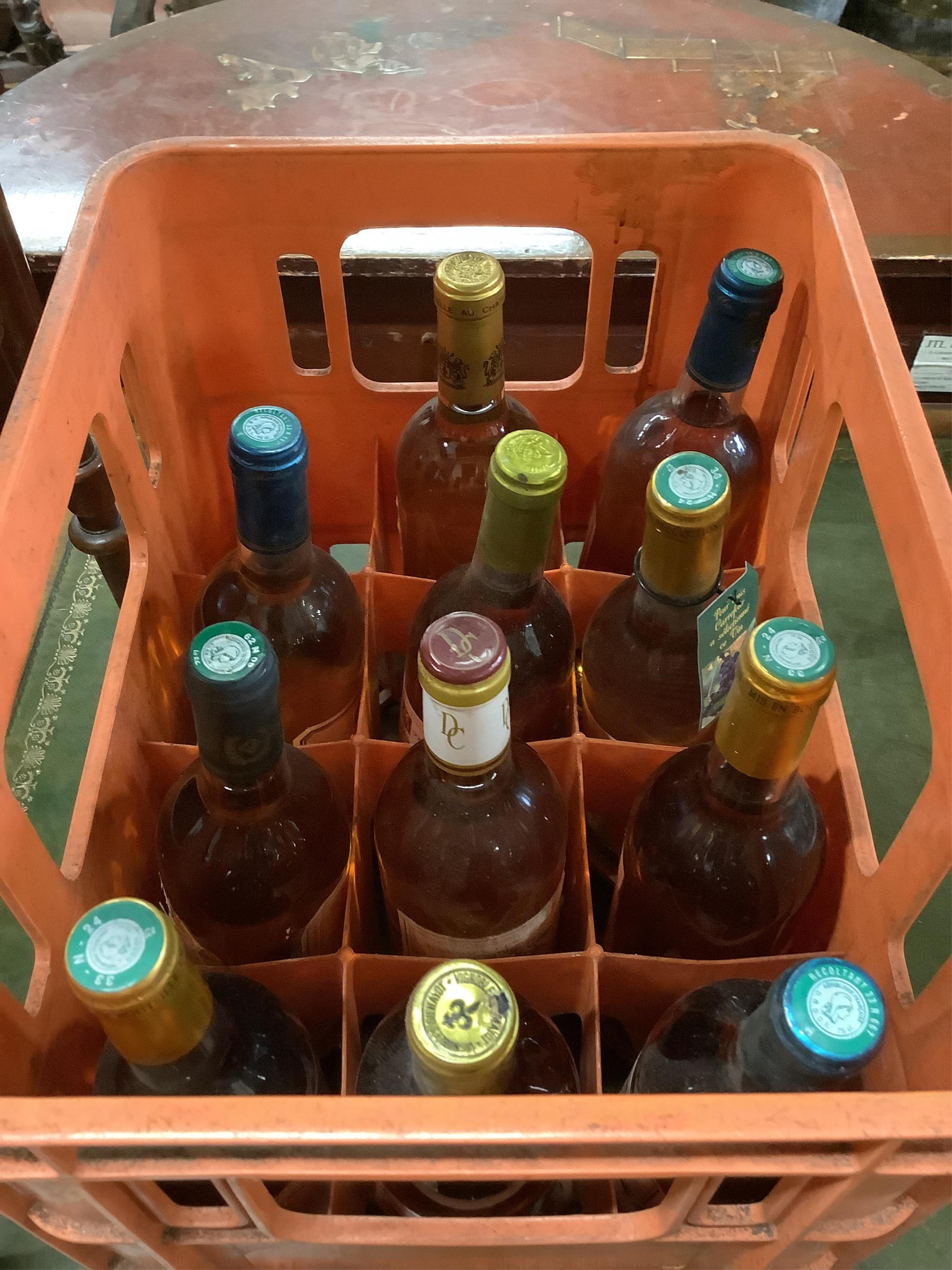 Twenty nine bottles of assorted Sauternes