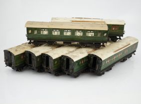Seven Hornby 0 gauge tinplate No.2 coaches in Southern Railway livery