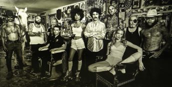 § § David Yarrow (British, b.1966) The Barber Off Fairfax, 2018archival pigment printsigned and